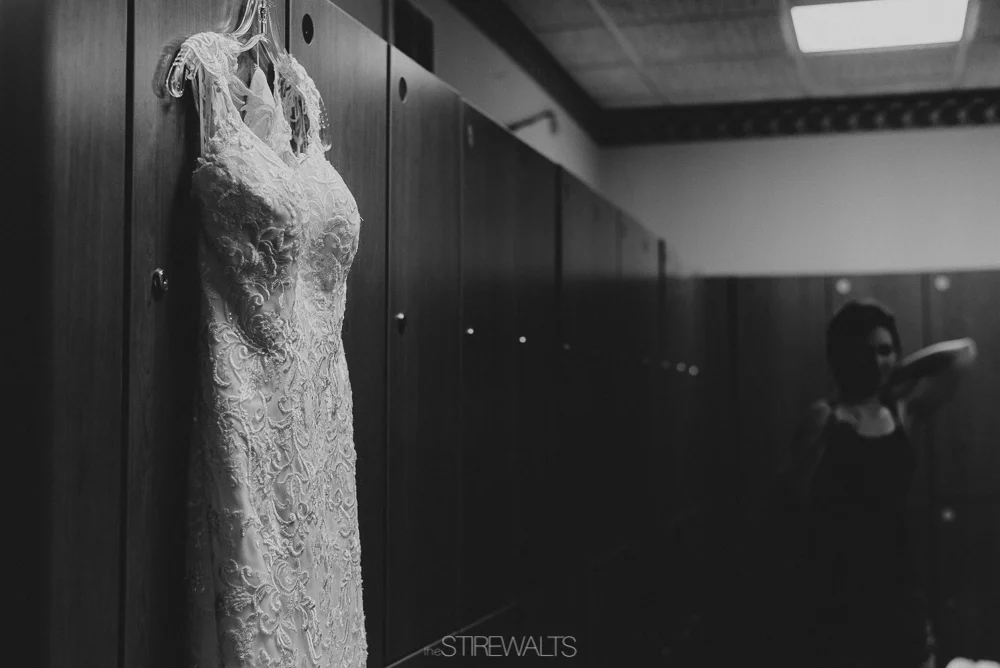 Amanda.Mike.Wedding.blog.©2017.TheStirewalts.Photography.LLC-13.jpg