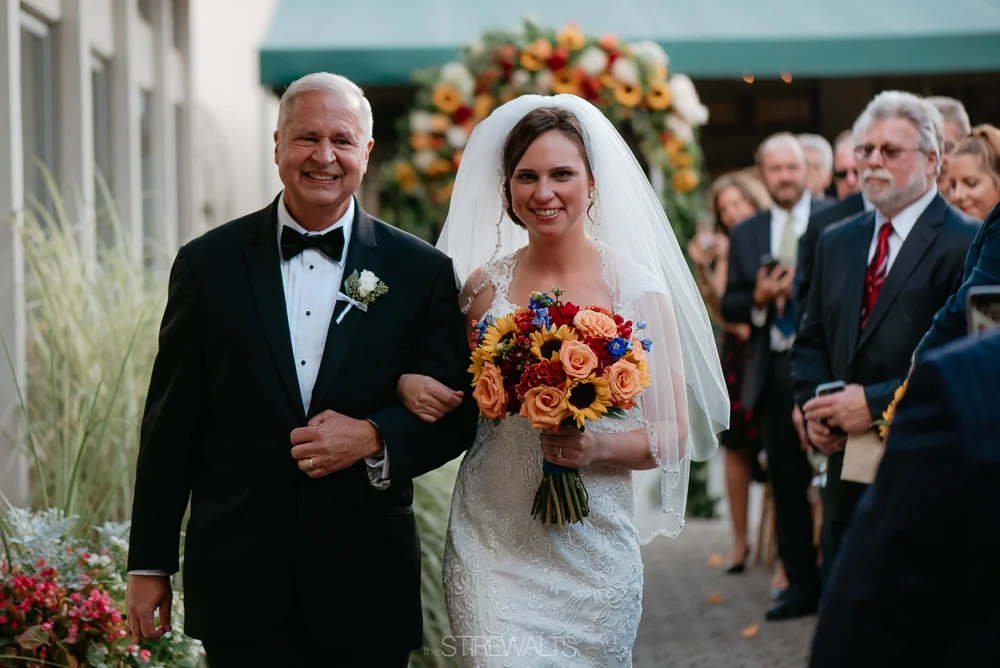 Amanda.Mike.Wedding.blog.©2017.TheStirewalts.Photography.LLC-100.jpg