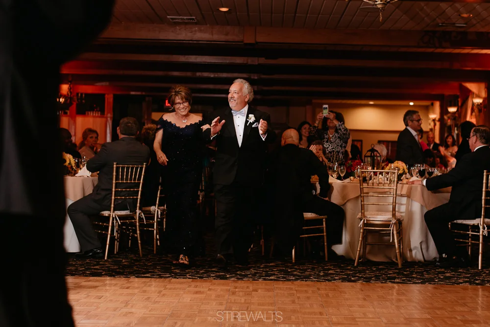 Amanda.Mike.Wedding.blog.©2017.TheStirewalts.Photography.LLC-152.jpg