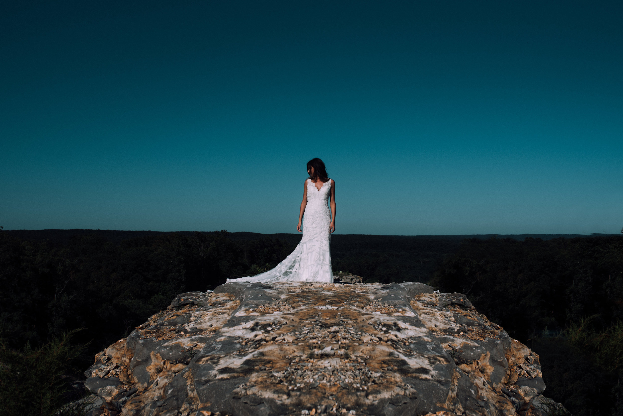 Katelyn.Maestri.Bridals.©2017.TheStirewalts-99.jpg