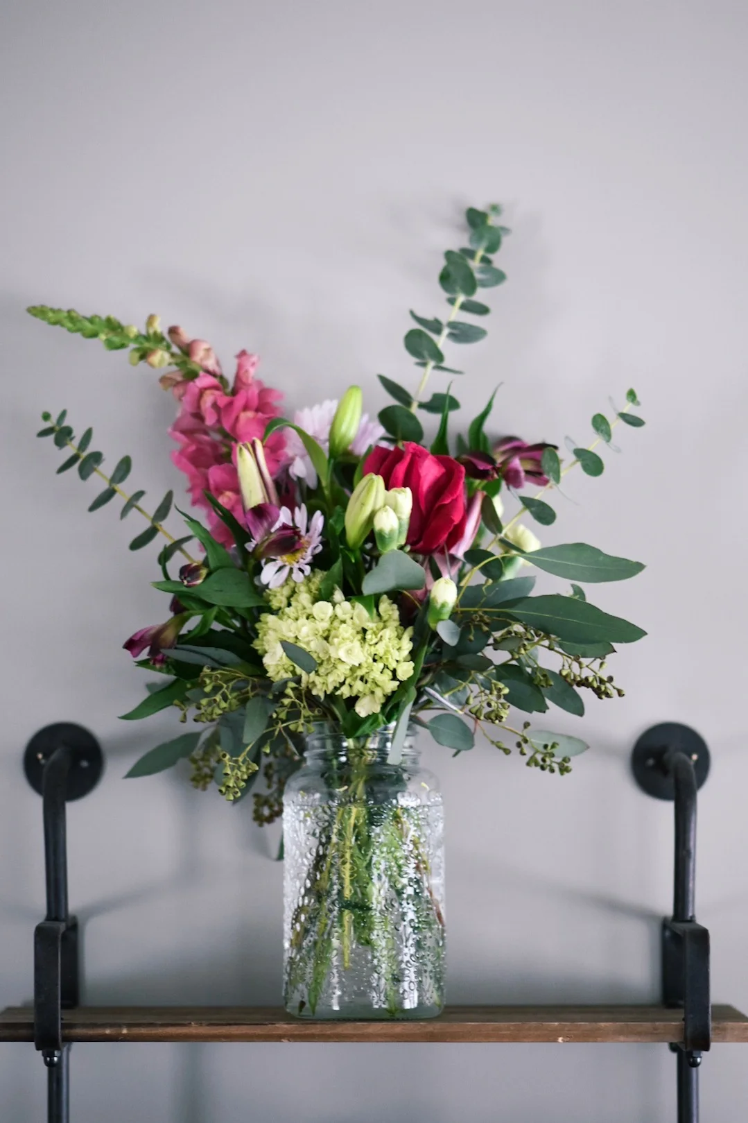 From Bouquet to Vase: Valentine's Day Tutorial 