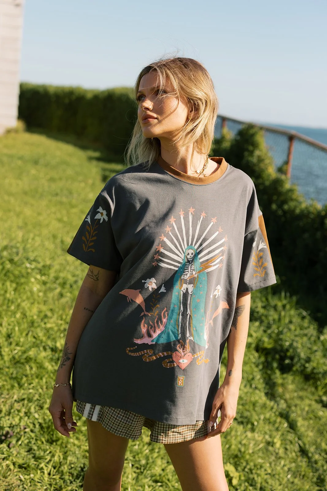 d and tee new colour.JPG