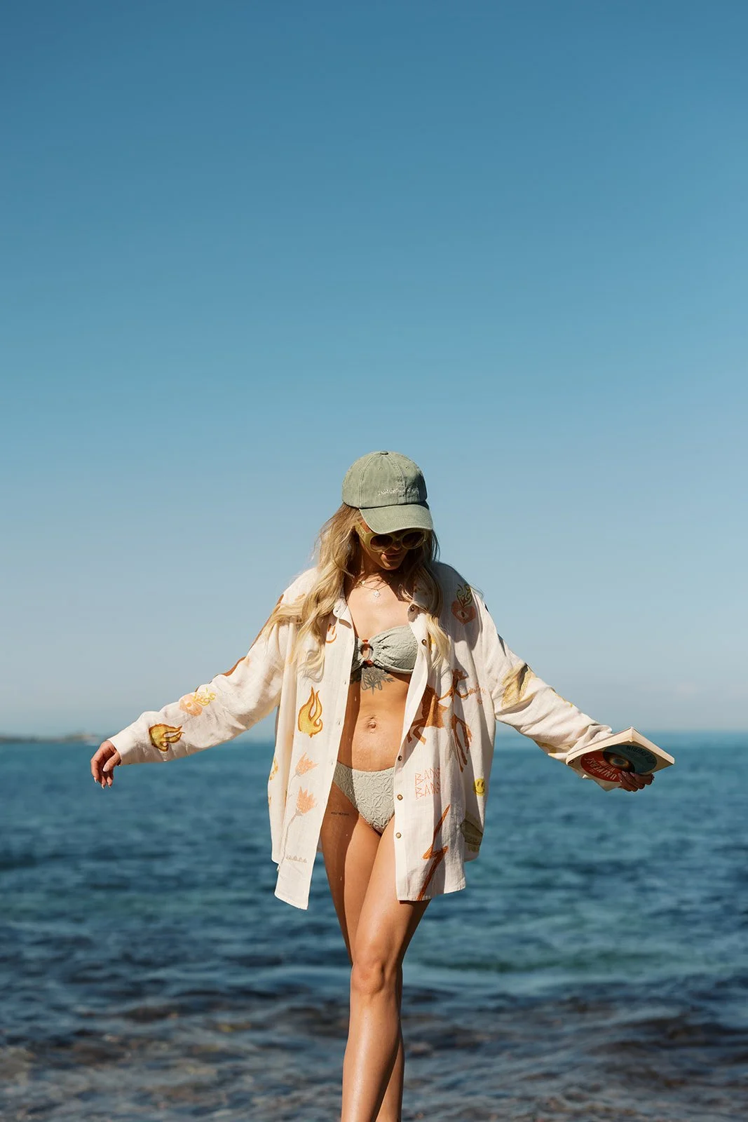 linen shirt open.JPG (Copy)