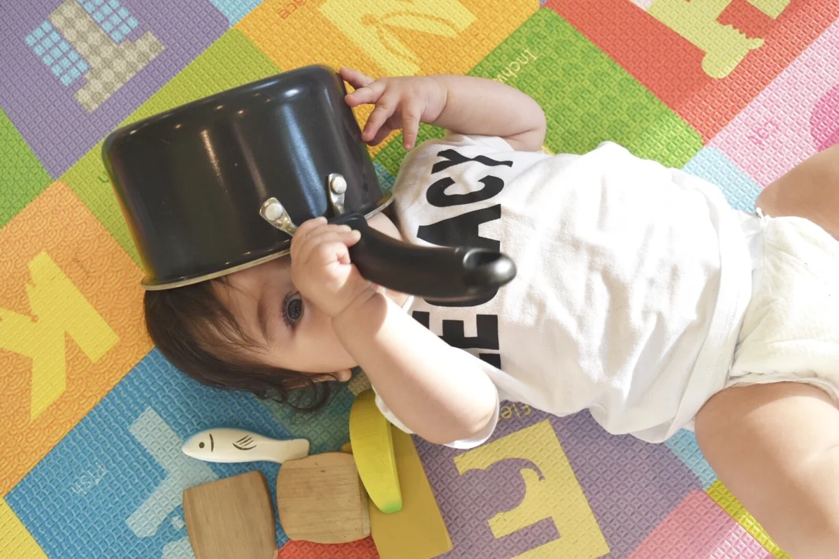 sensory-play-for-babies-infant-sensory-play-002.jpg