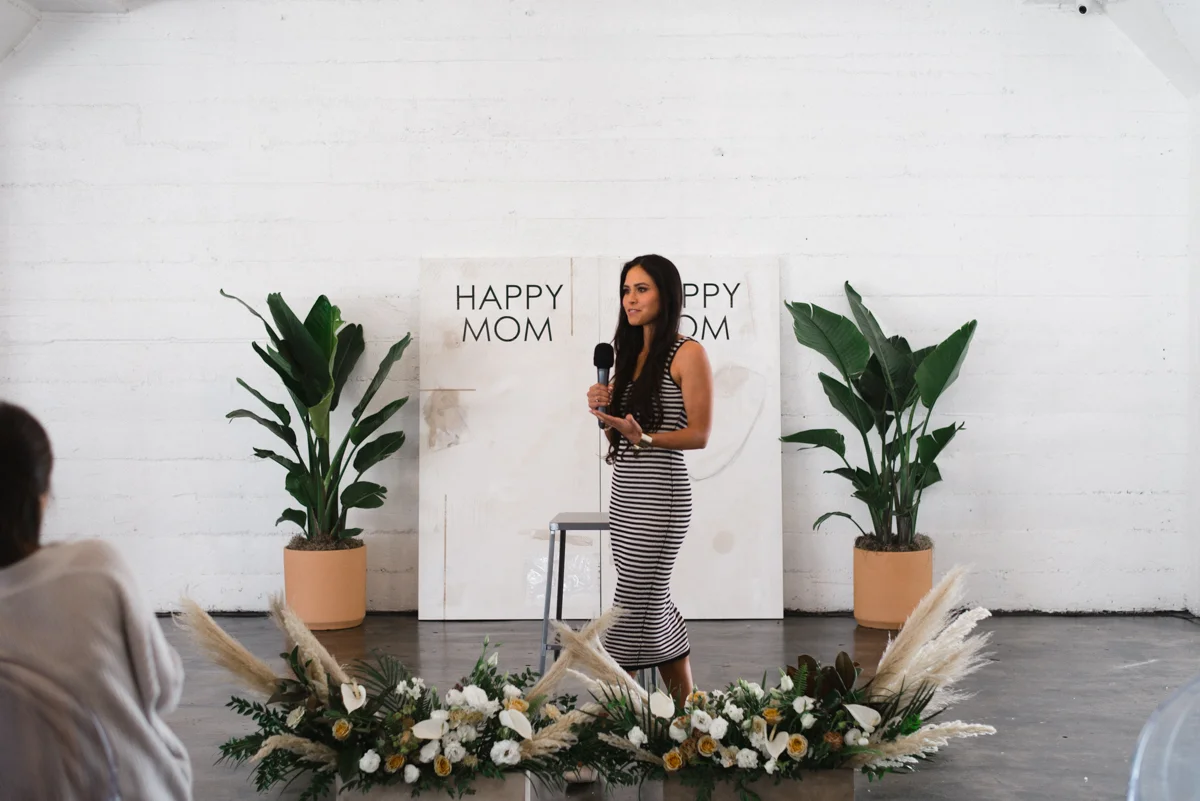 happy-mom-conference-kimberly-snyder.jpg