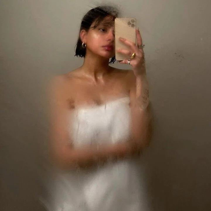 We don't think there's a better feeling in the world than that first long, hot shower after you've come home from the hospital with your new baby. When you finally are able to make some more time for yourself, a good hair care routine can be the most