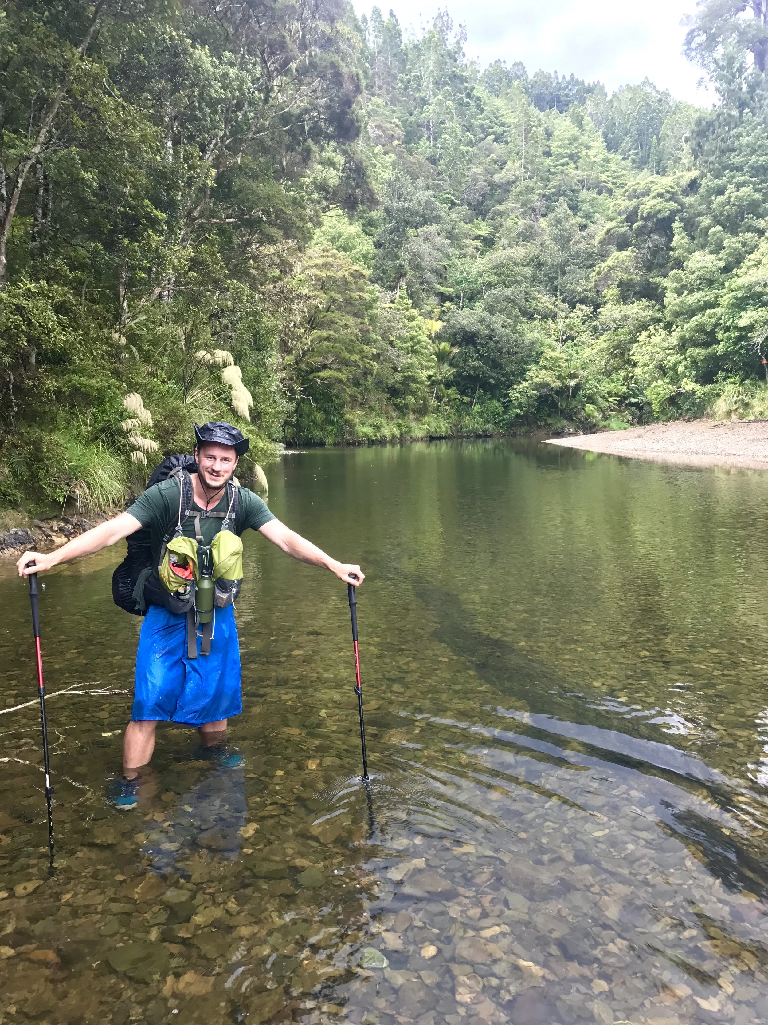 Skirty stream walker