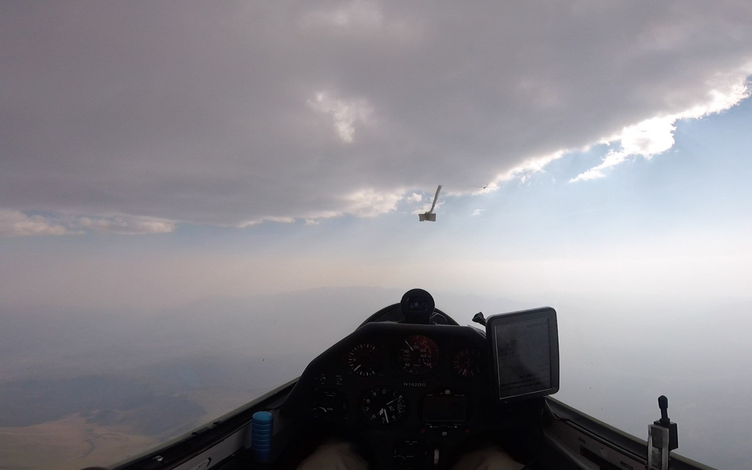 Cruising under the shelf by Mt. Grant with Ramy in TG