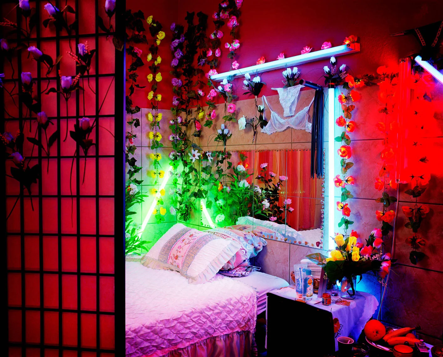 - Room 1 - Medium: Lambda print Edition: 1/6 plus 2 artist's D: 109 x 134 cm / 43 x 53 in (framed)