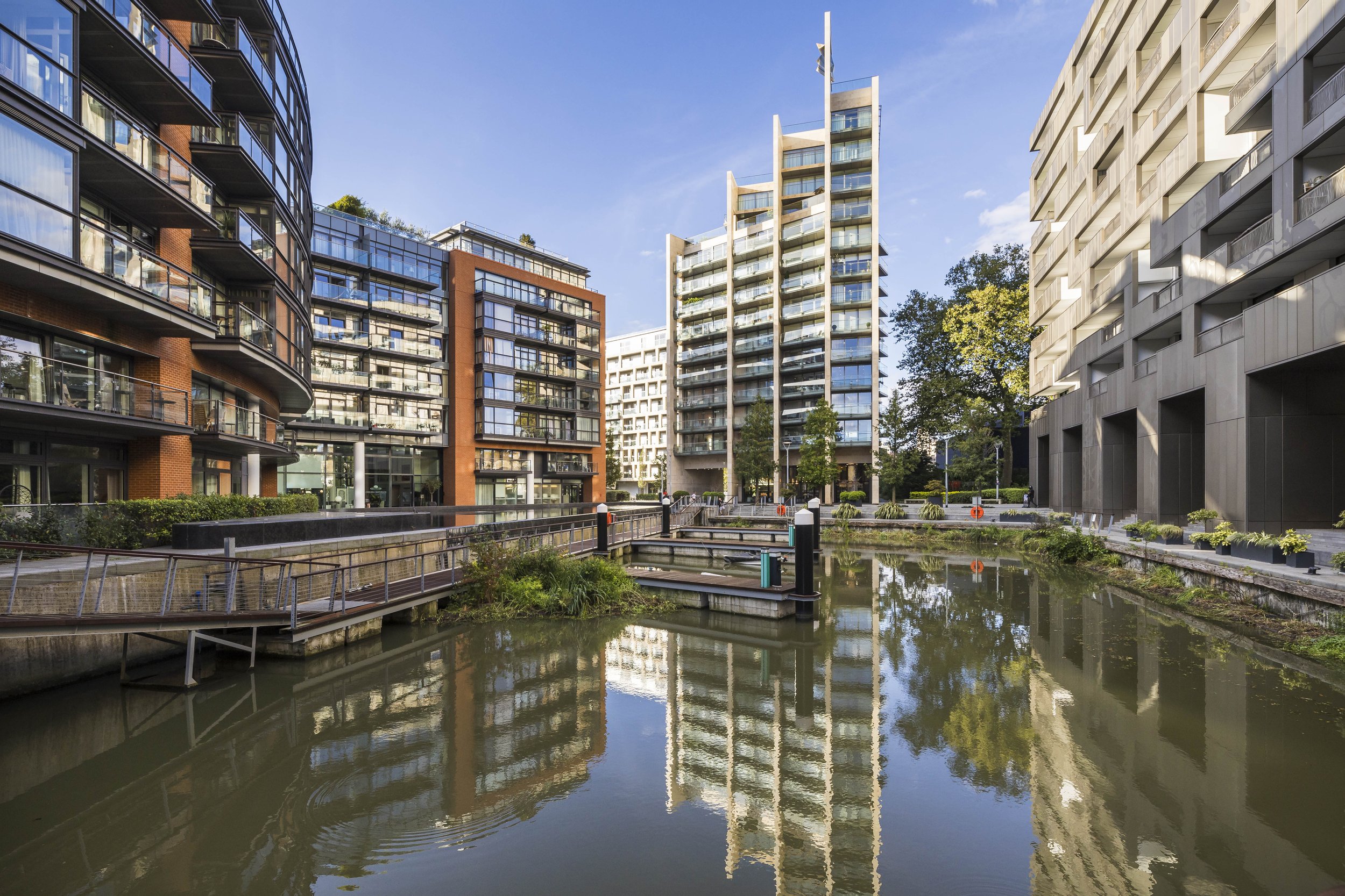 Caro Point External 1.jpg