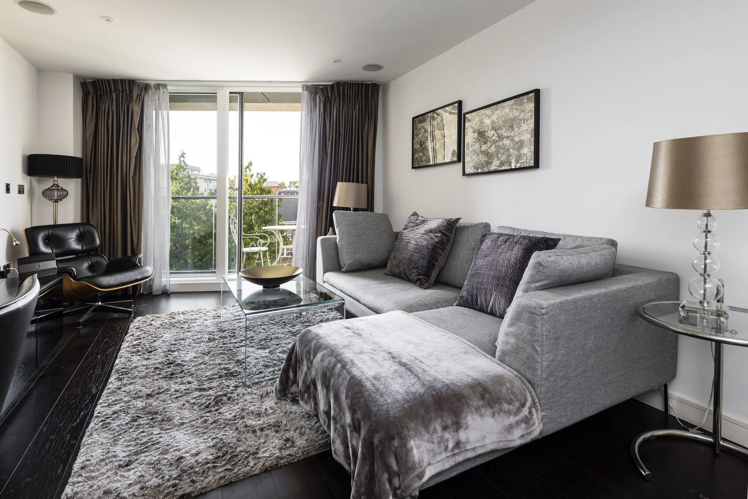 Caro Point Living 4.jpg