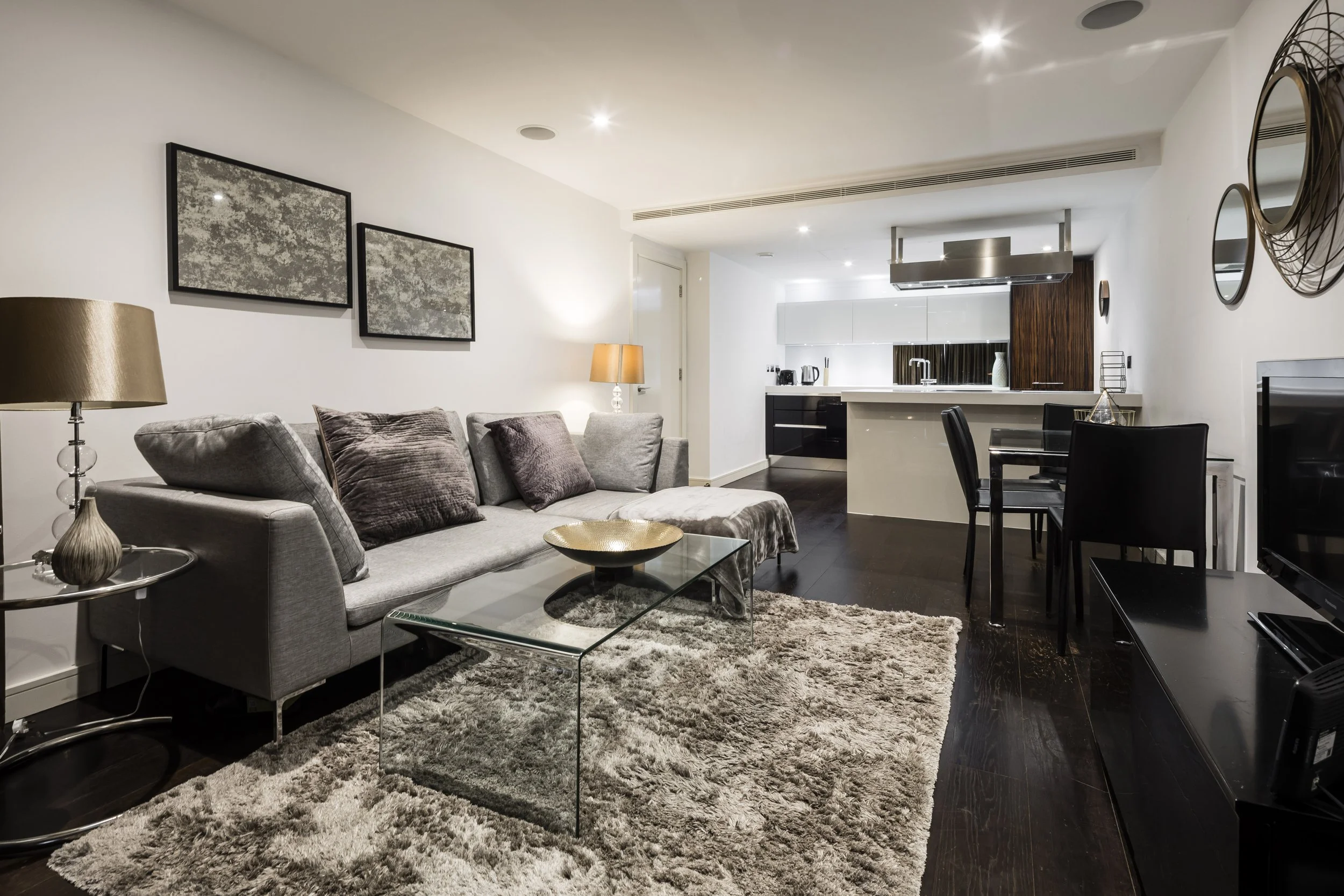 Caro Point Living 6.jpg