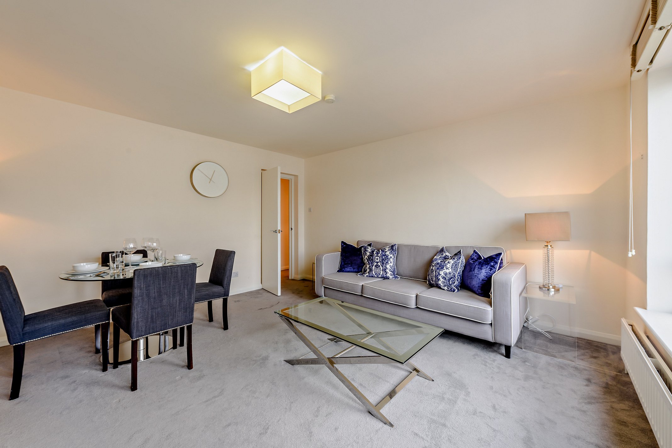 8447057-interior18-800.jpg