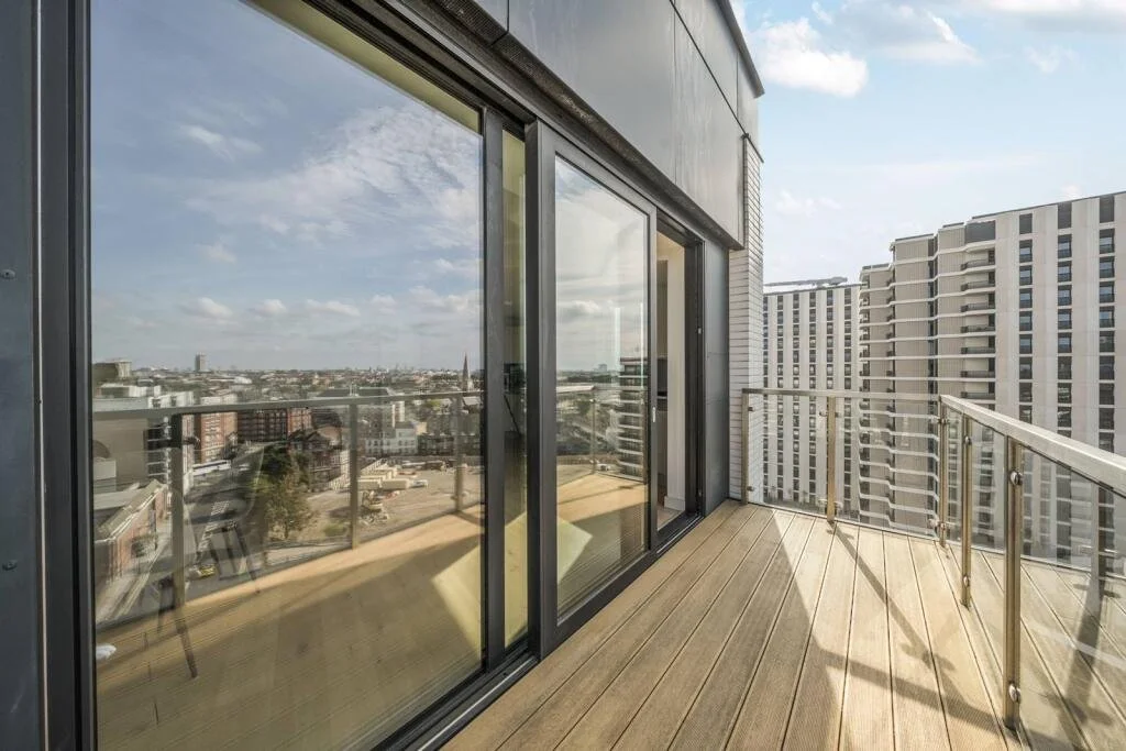 balcony.jpeg