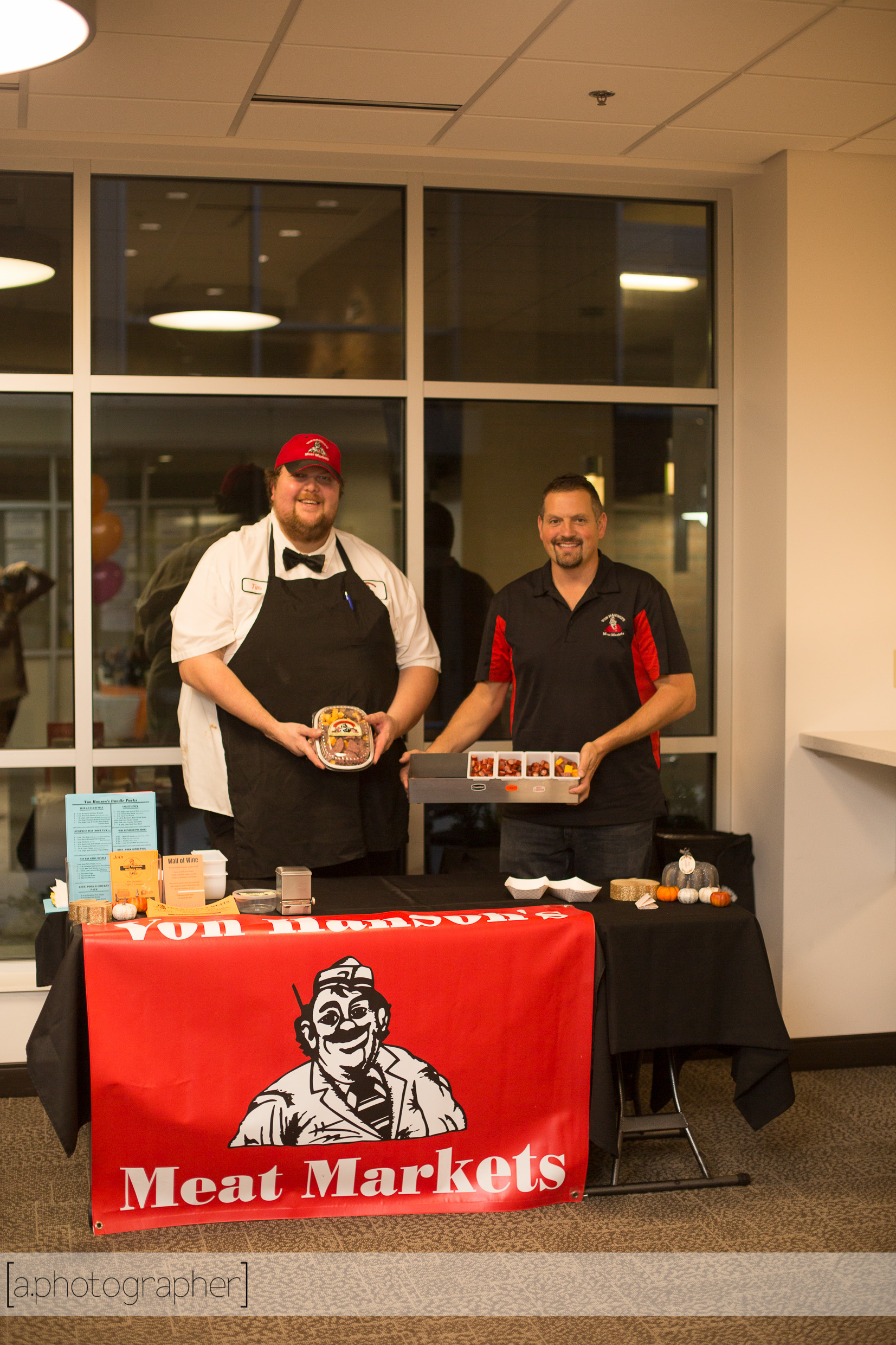 2018_RichfieldWineTasting_018.jpg