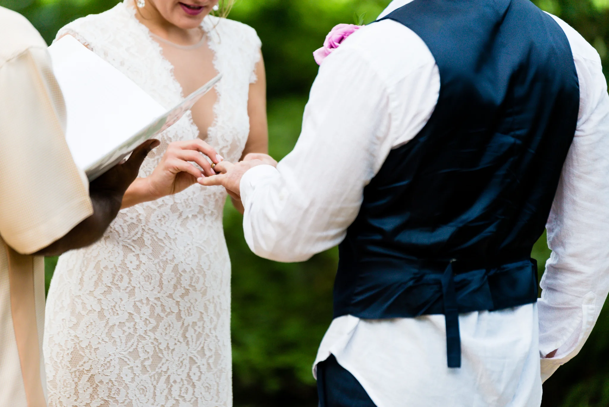 Zach + Anna (New Edit)-33-2.jpg