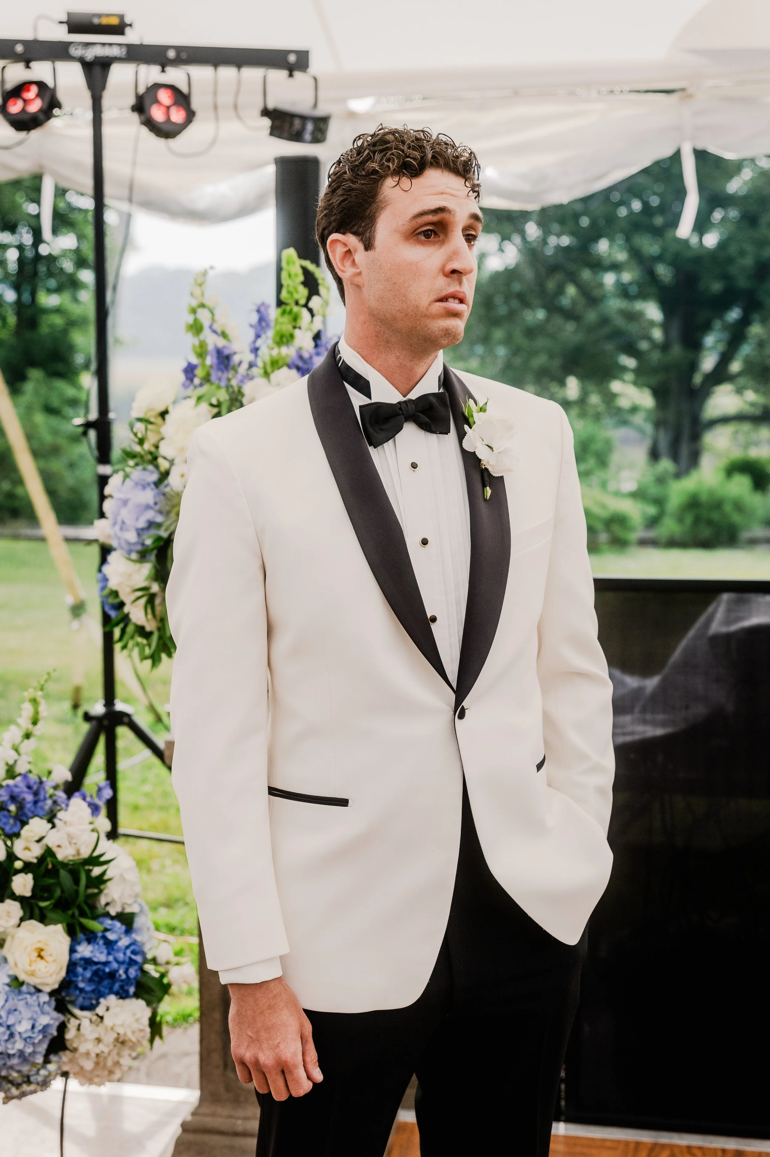 MH-wedding-sneaks-5.jpg