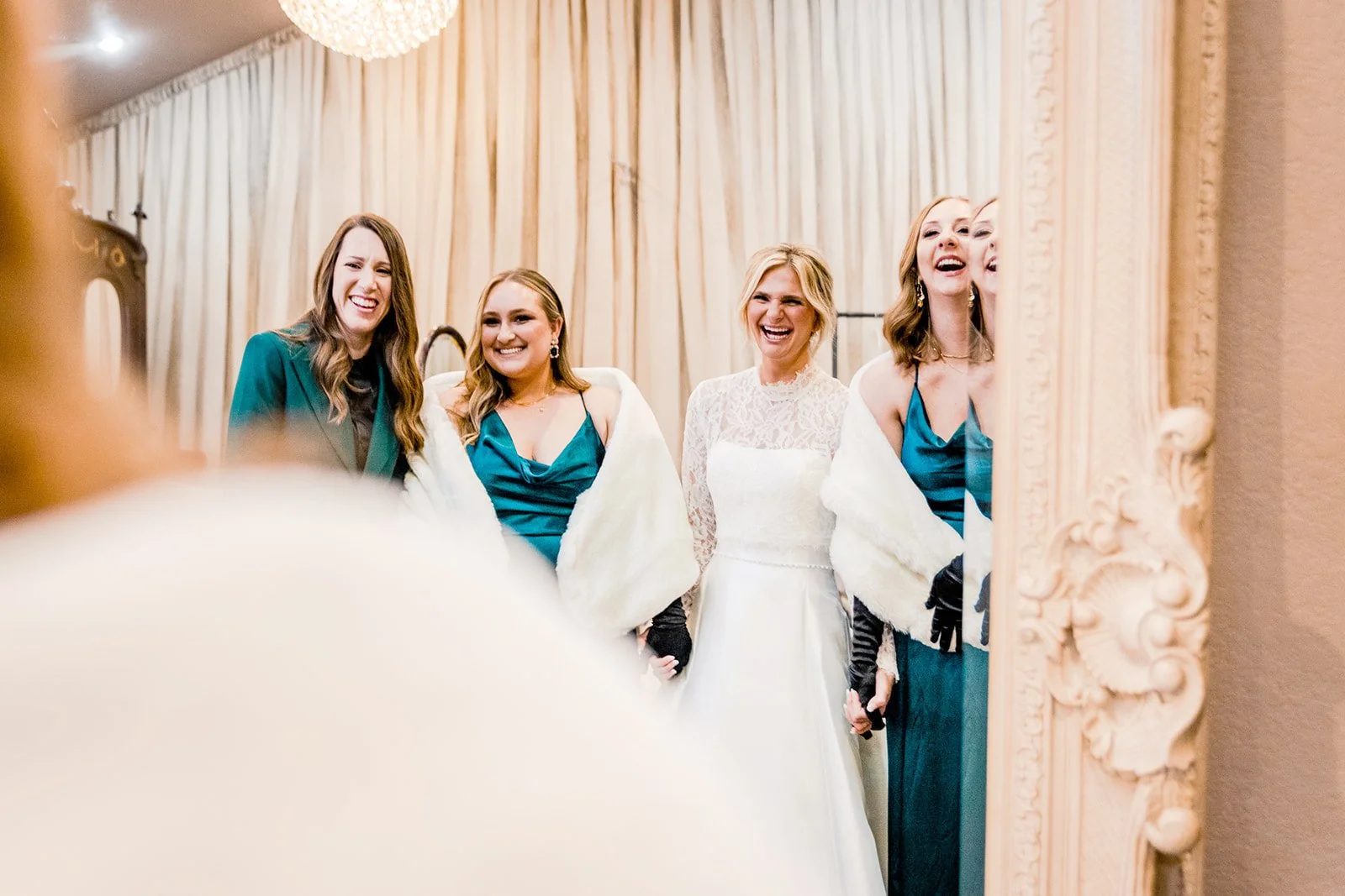 Stunning Wedding Photography Trends 2025 image