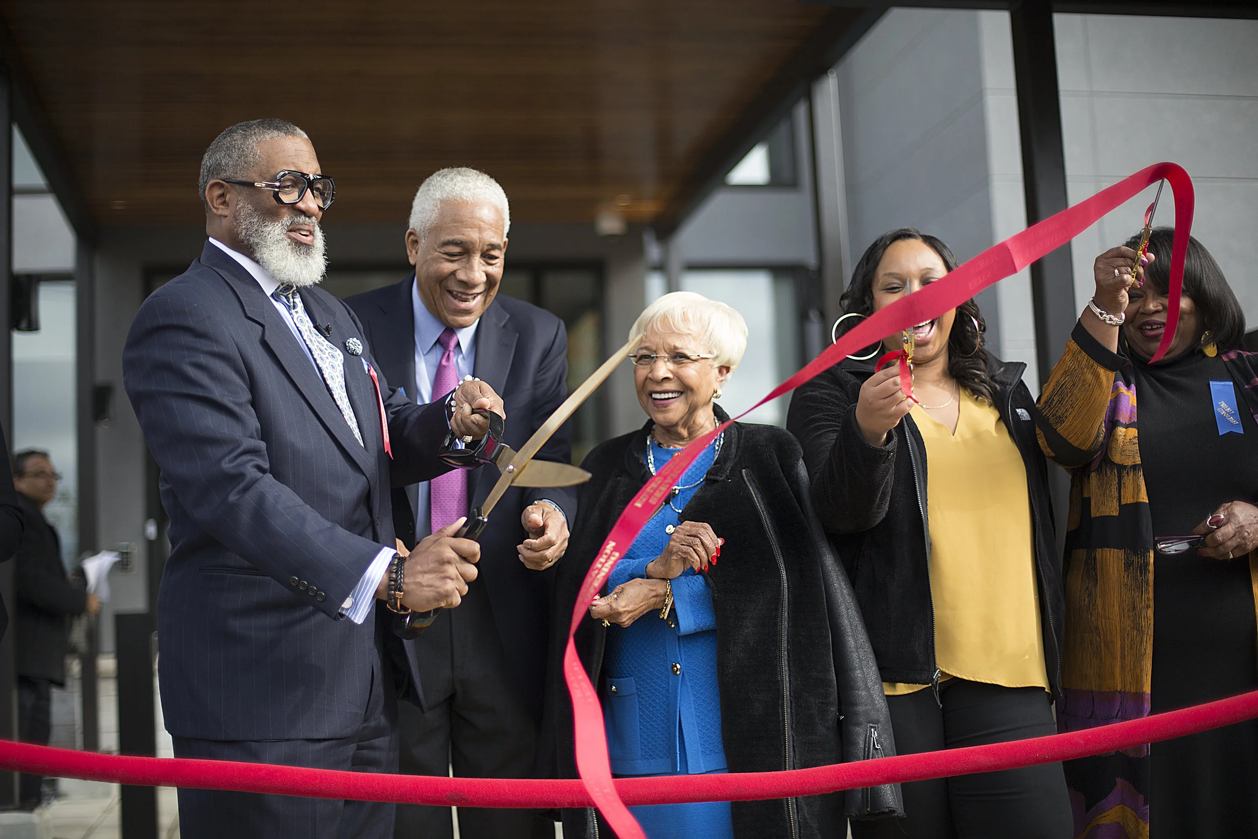 Neighbors: Estes accompanies community through life and death