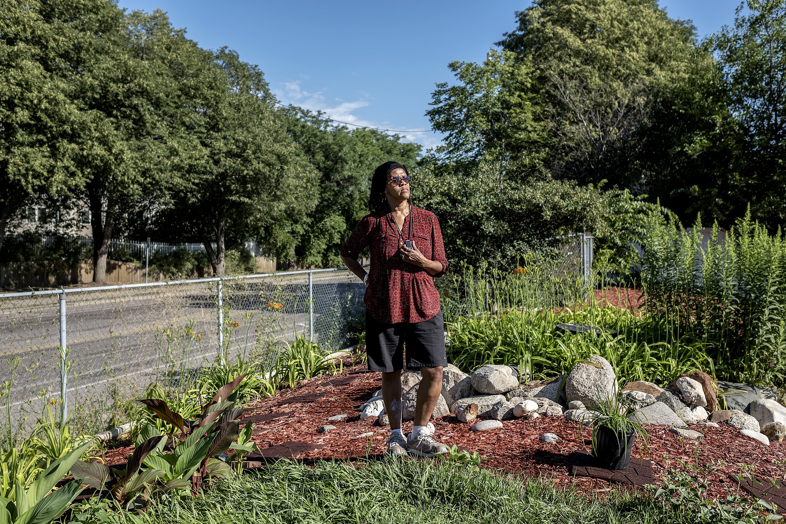 Lyn Park neighborhood fights to reroute light rail