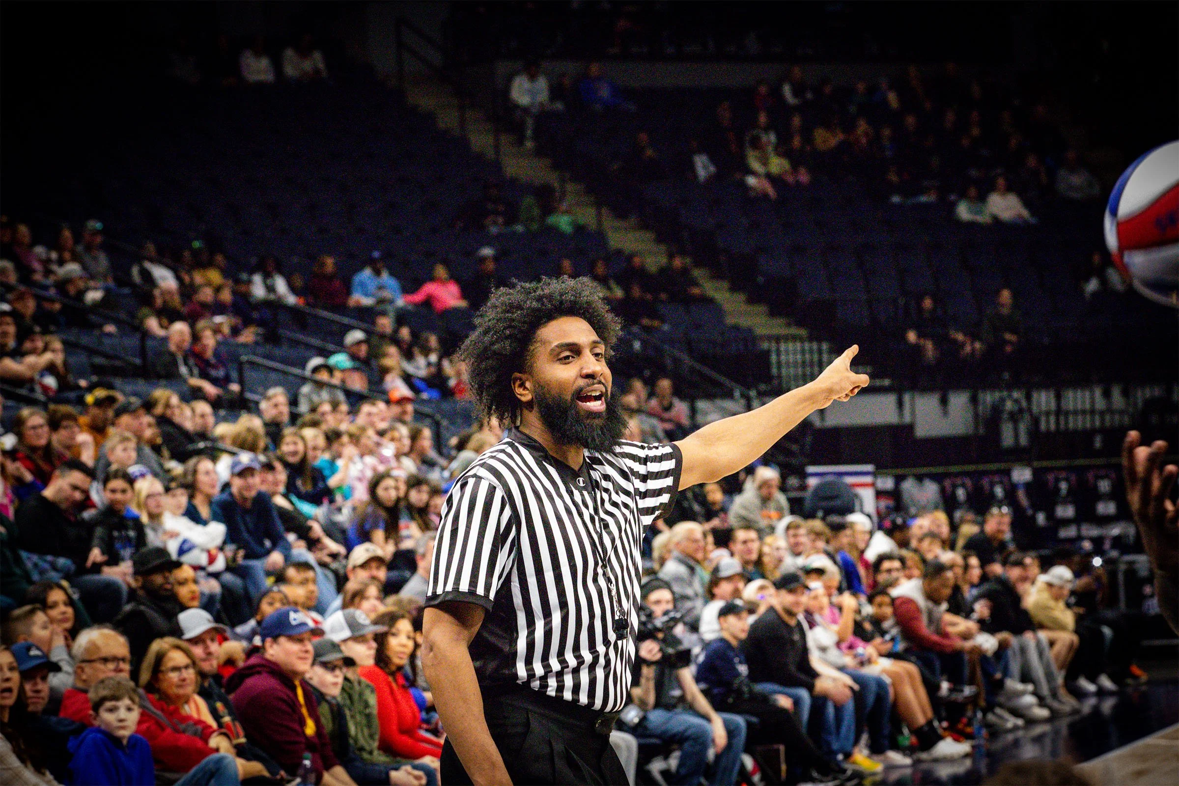 Northside dean of students is the Harlem Globetrotters newest ref