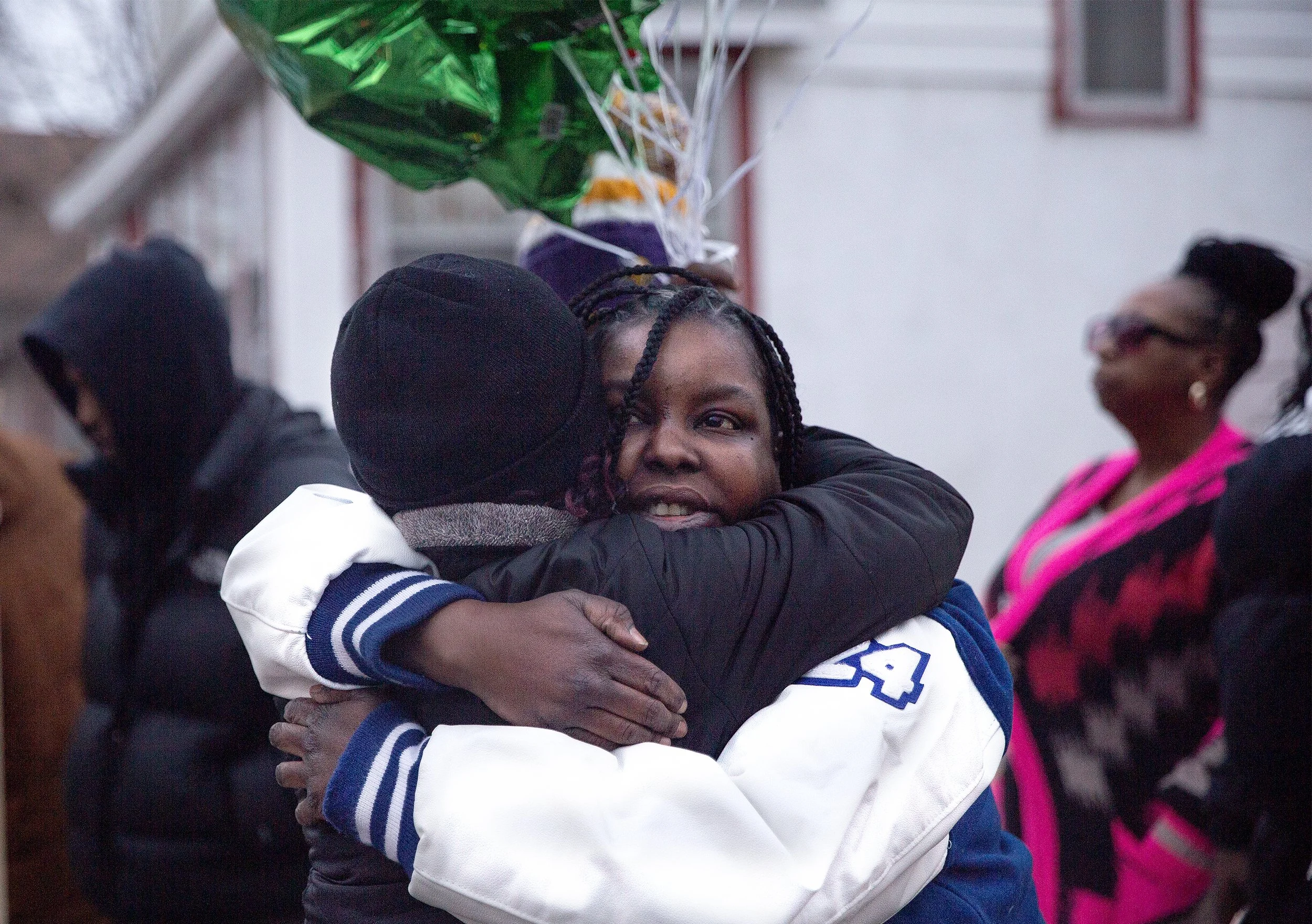 Deshaun Hill honored with fourth-annual balloon launch