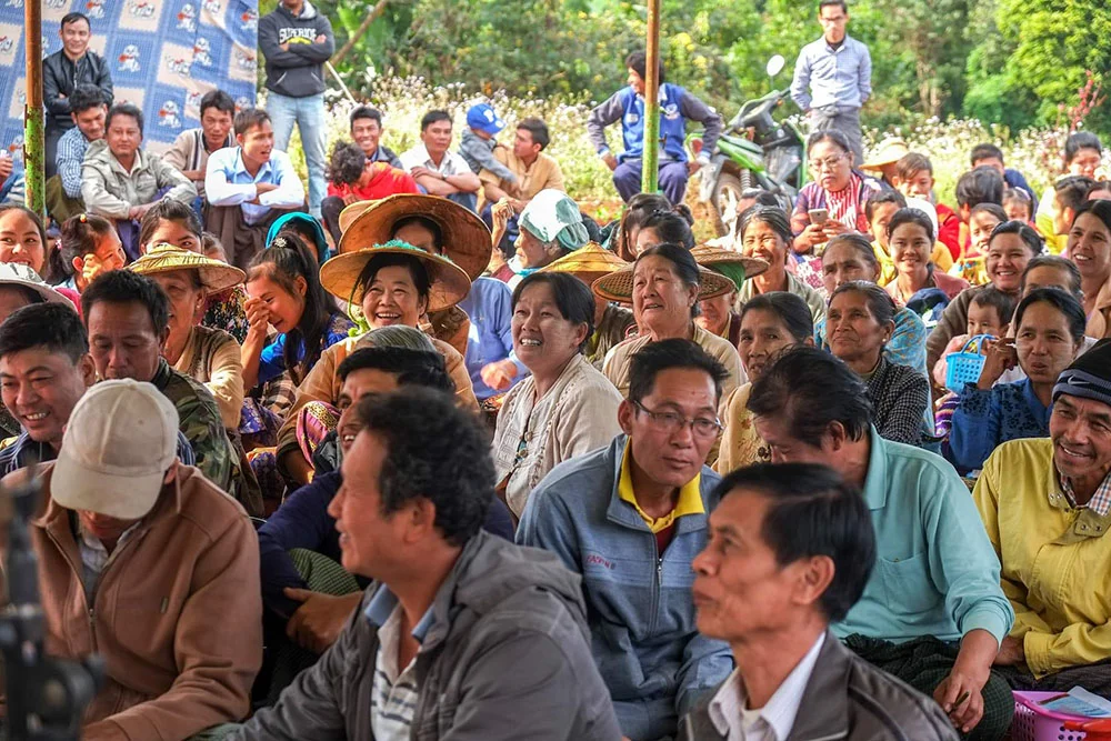 2,000 Hear Christmas Message in Myanmar