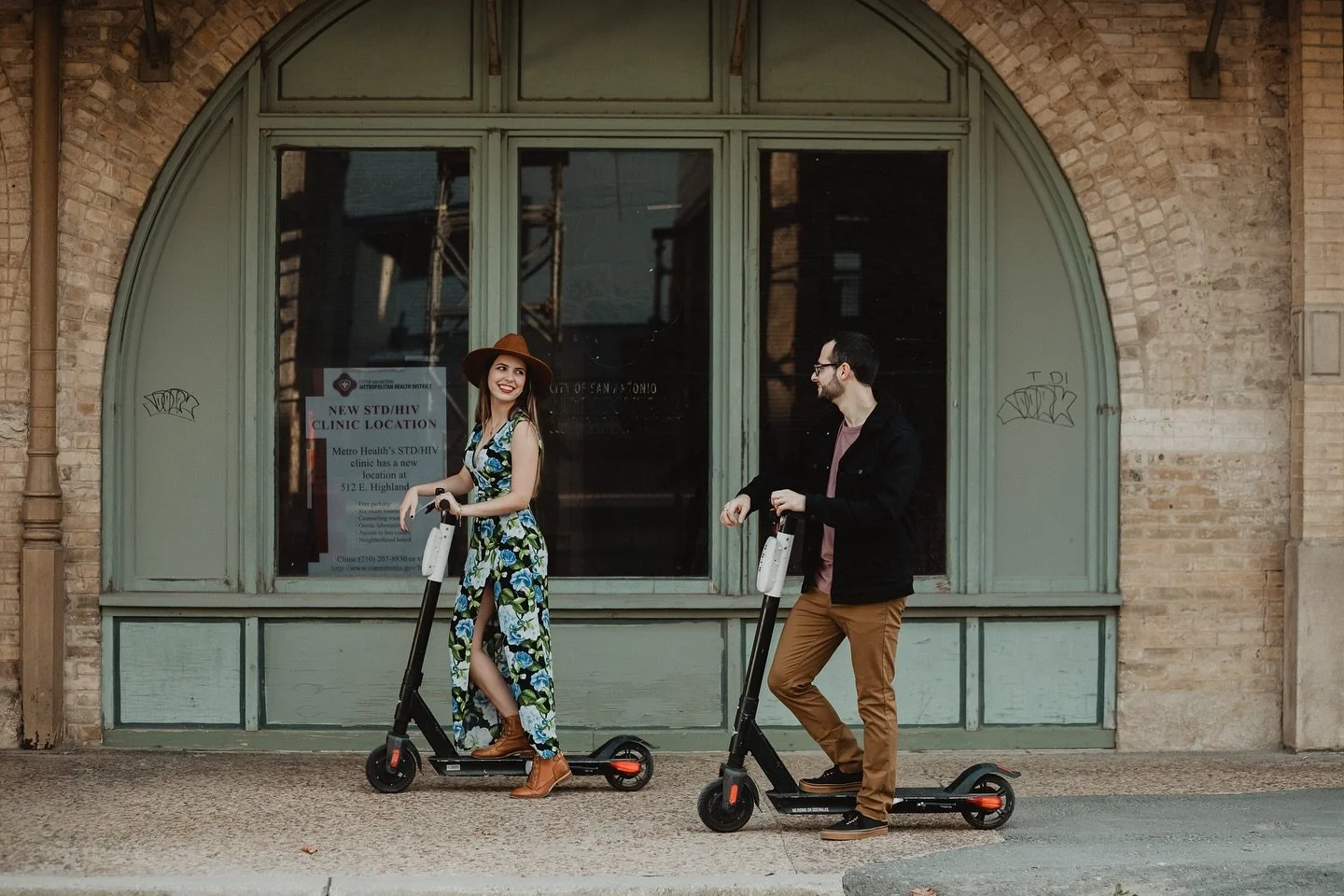 Ariadna &amp; Diego &mdash; effortlessly in love.
San Antonio gave us the perfect backdrop for this beautiful engagement story 🤍
#EngagementSession #SanAntonioTX #TexasEngagement #couplephotography