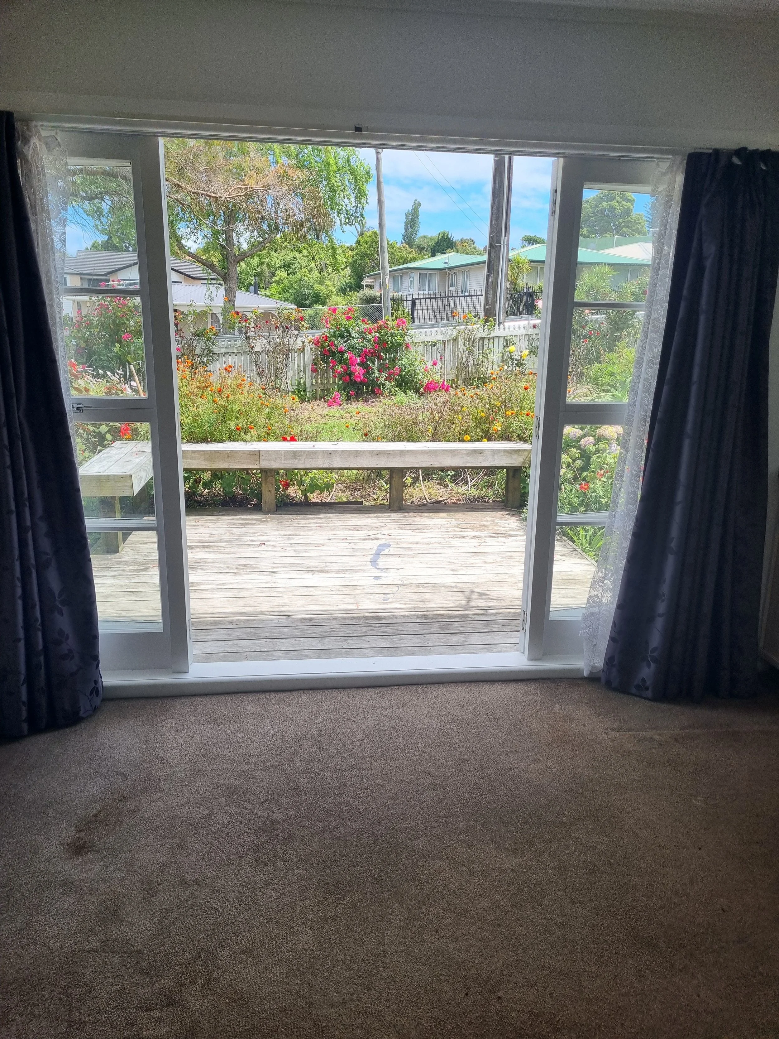 unit 3 dining a 2.jpg