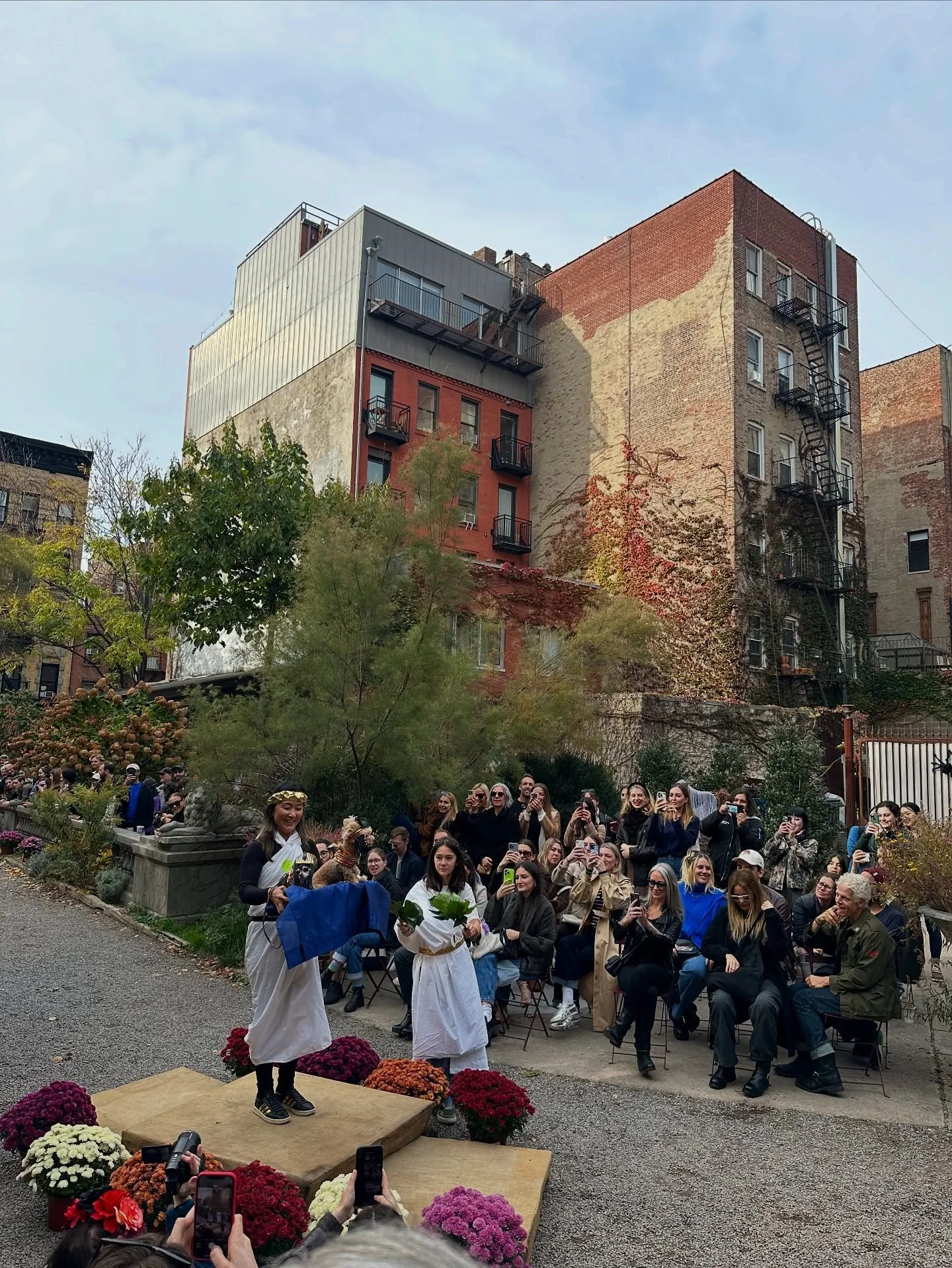 After two long years, the Garden&rsquo;s 5th Annual Halloween Pet Parade returns! Join us on Saturday, October 25th, 2-4 pm for a rigorously judged costume competition with runway prizes &amp; more!

Limited capacity, so RSVP to participate as soon a