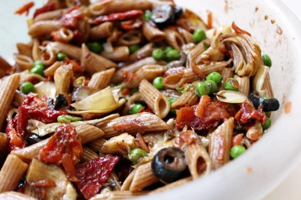 Summer picnic pasta salad (Source: pastafits )