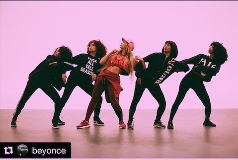 Who&rsquo;s catching @beyonce at Coachella this year?
.
.
.
#culturalmuse #aspiretoinspire #beyonc&egrave; #coachella #blackgirlmagic✨