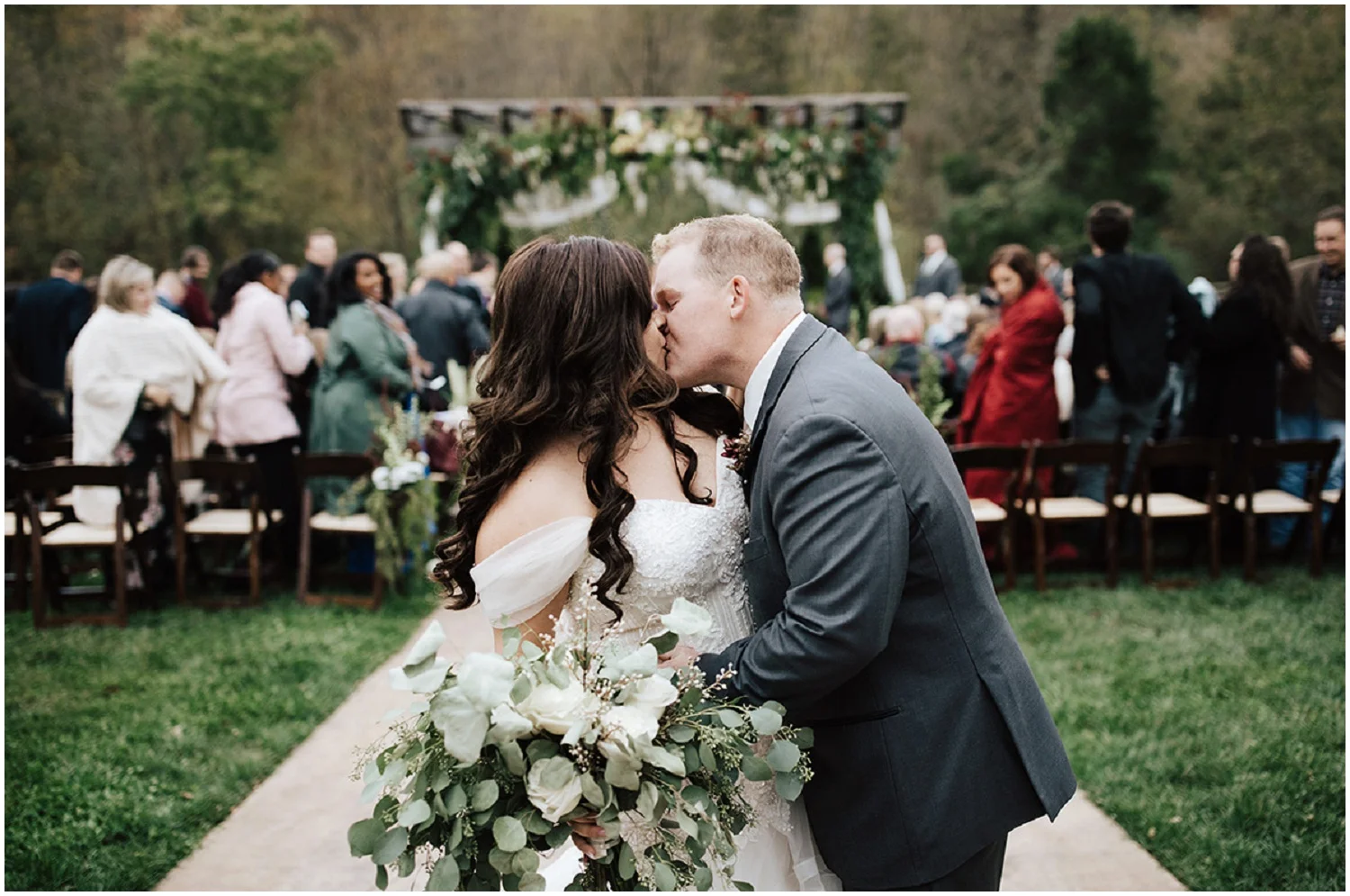 Kelsey and Landen's Cason's Cove Wedding