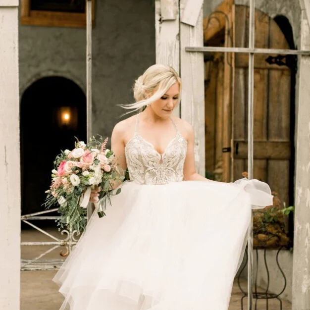 Ashley and Josh's Gorgeous Day at Cason's Cove