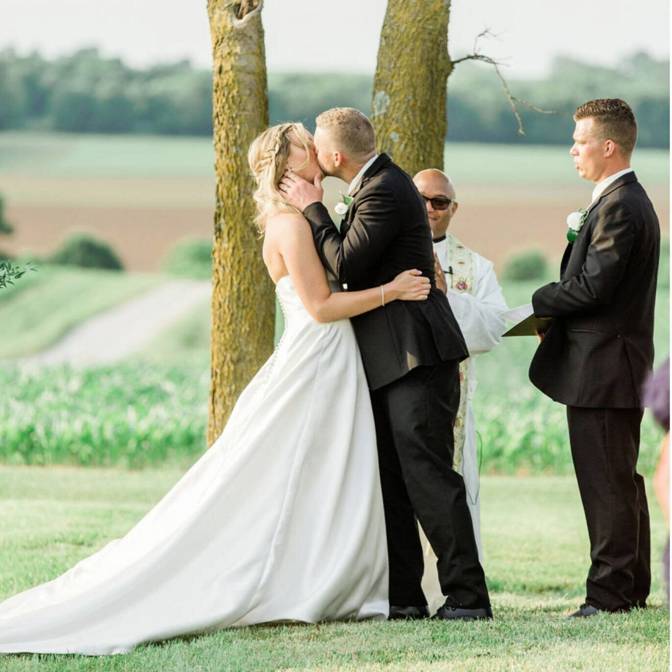                                            Amanda + Jarran's Rustic Wedding