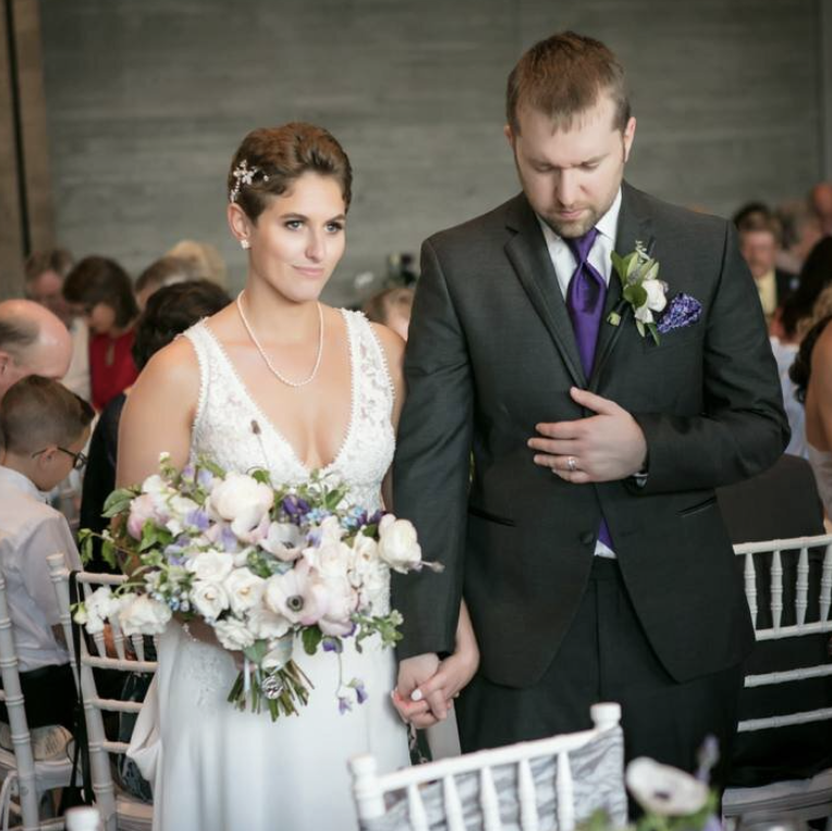                                     Hannah + Jesse's Elegant Speed Art Wedding