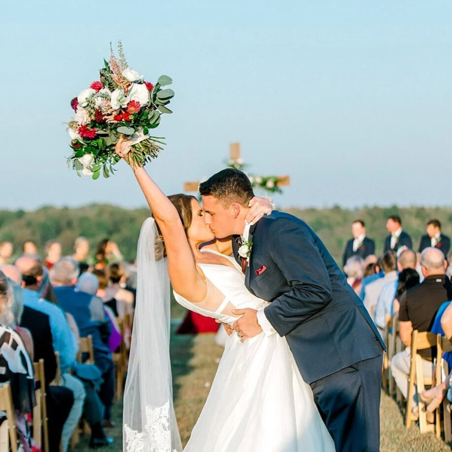                                               Katie + Jeremy's Classic Timeless Wedding