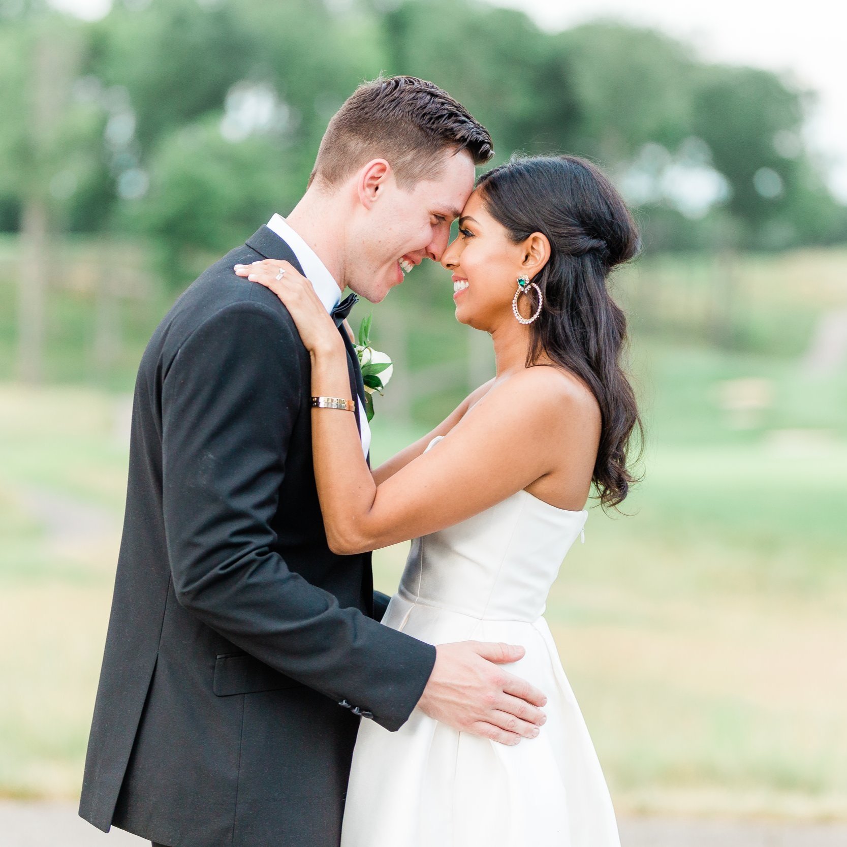                                         Natasha + Keegan's Bowling Green Wedding