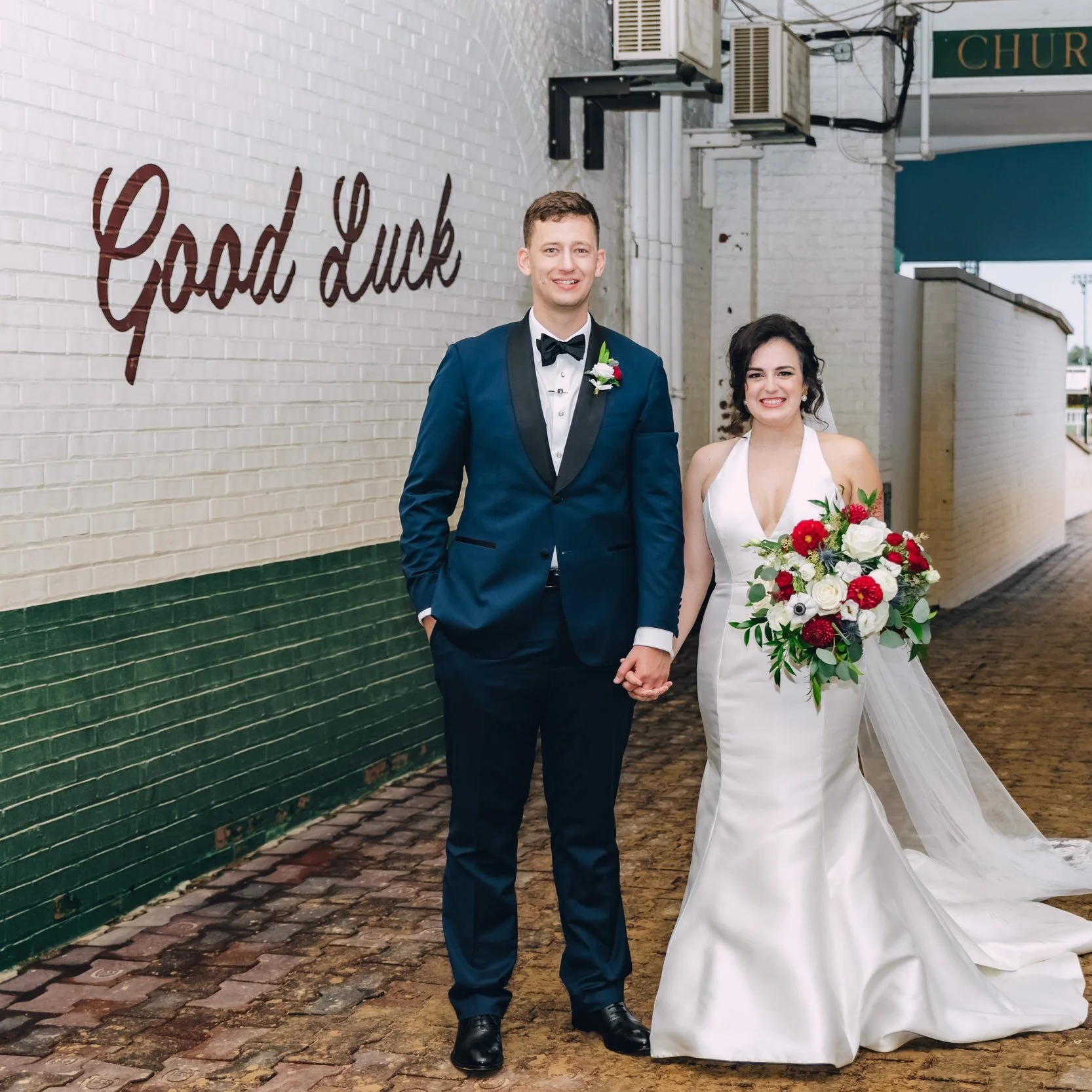                                 Lauren + Michael's Beautiful Louisville Wedding