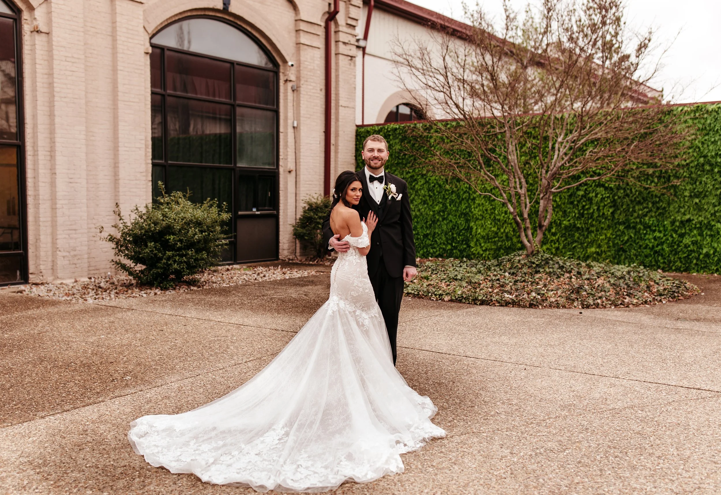                                            Terra + Nicholas' Indiana Wedding