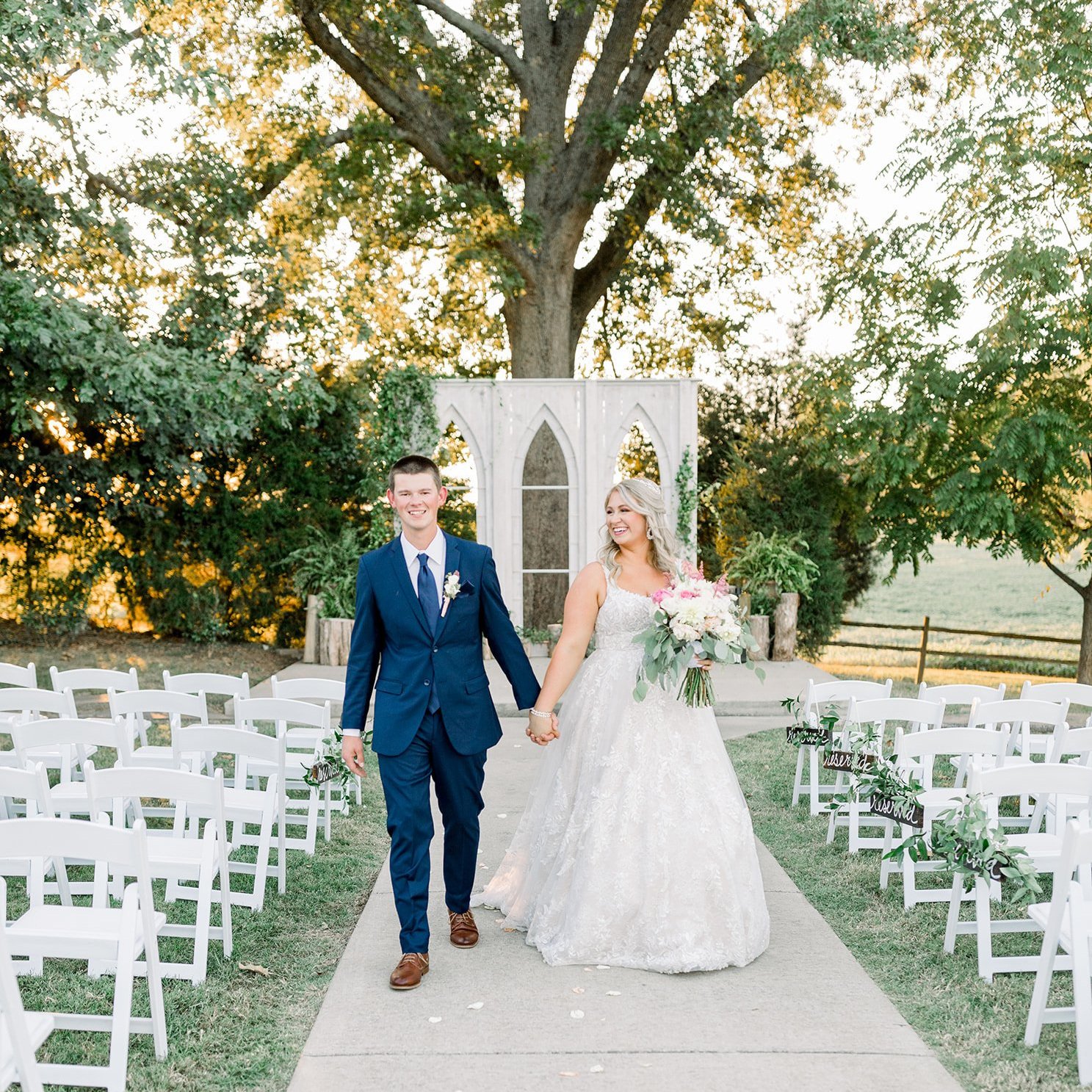                                                 Tori + Eddie's Arling Barn Wedding