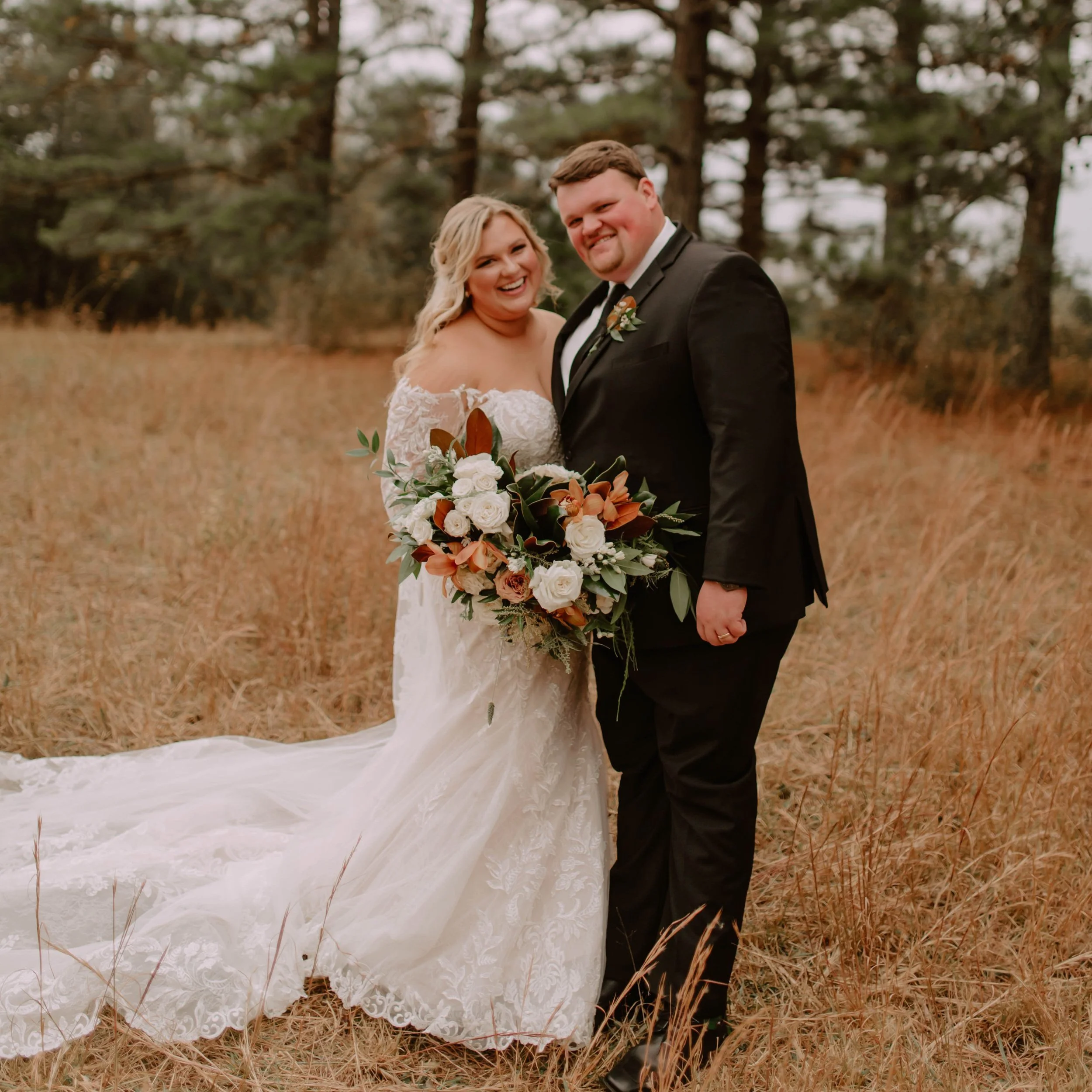                                     Reagan + Blake's Campbellsville Wedding