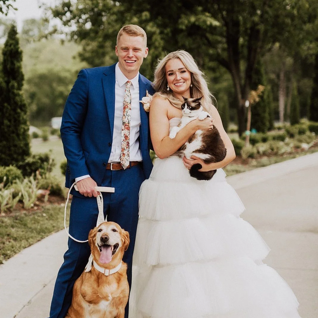                                               Kara + Logan's Wilsonville Wedding