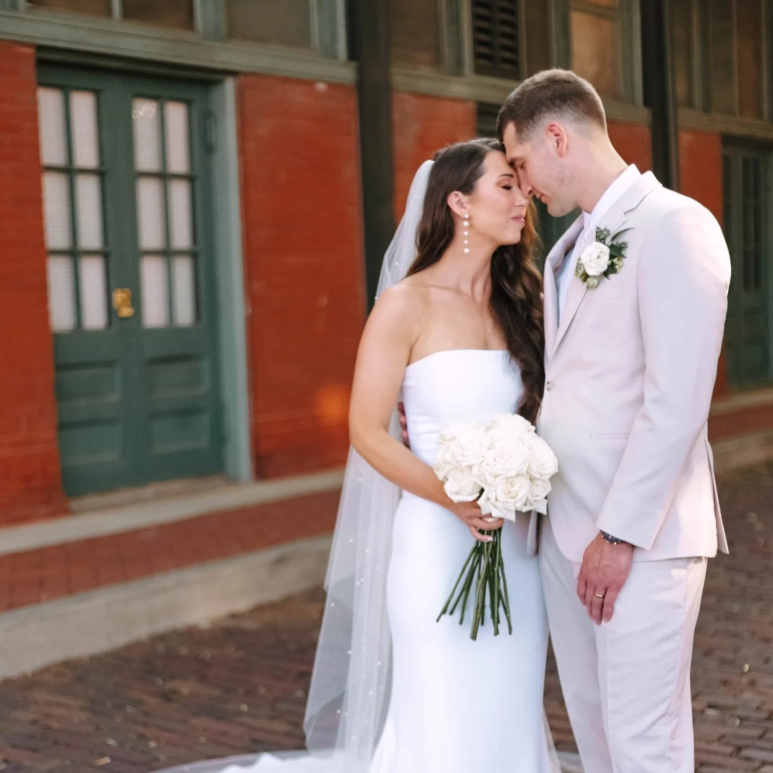                                             Emily + Jake's Paducah Wedding!