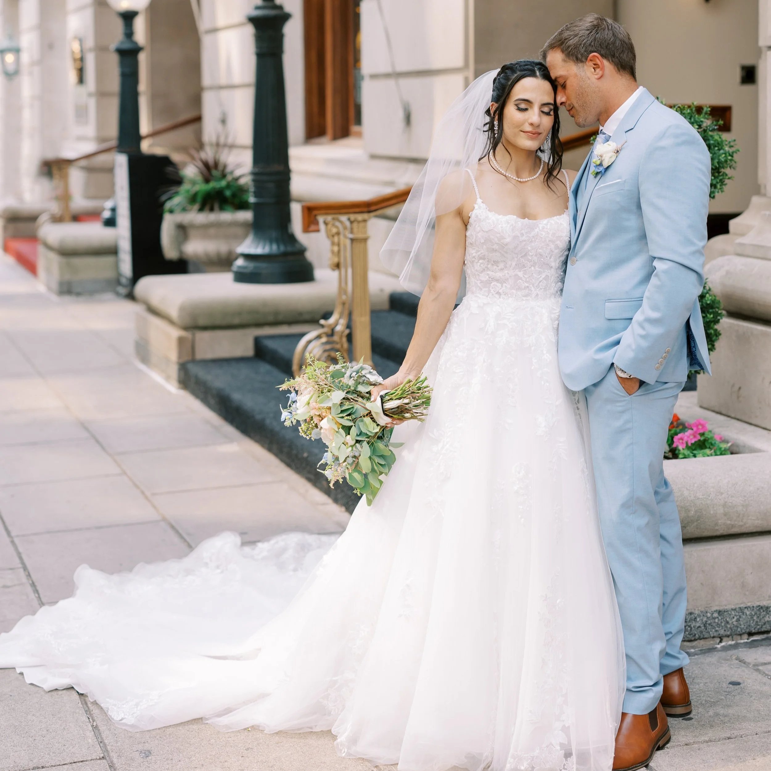                                            Stephanie + Joshua's Louisville Wedding