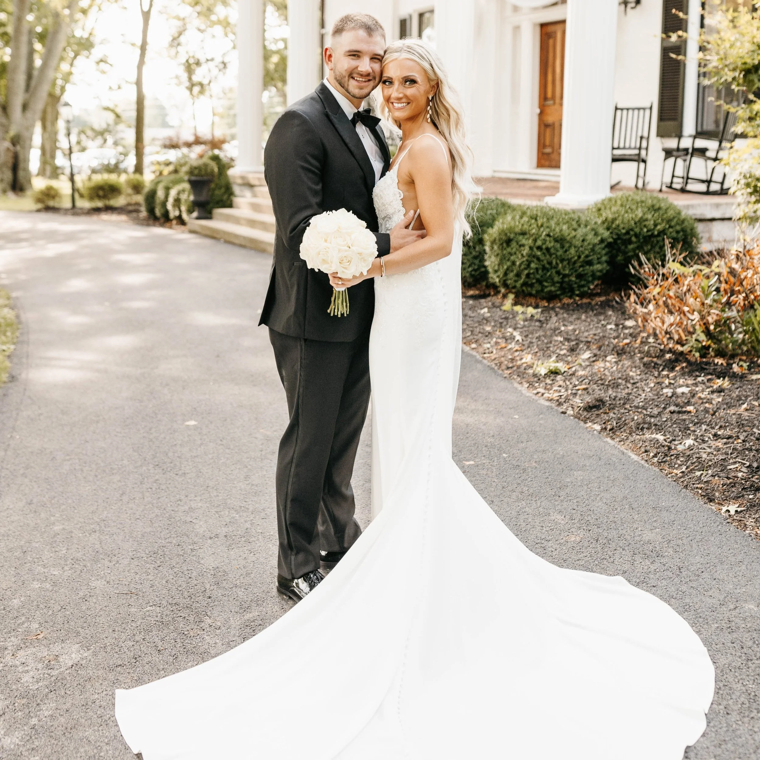                                   Tricia + Jared Sizemore's Ashford Acres Wedding