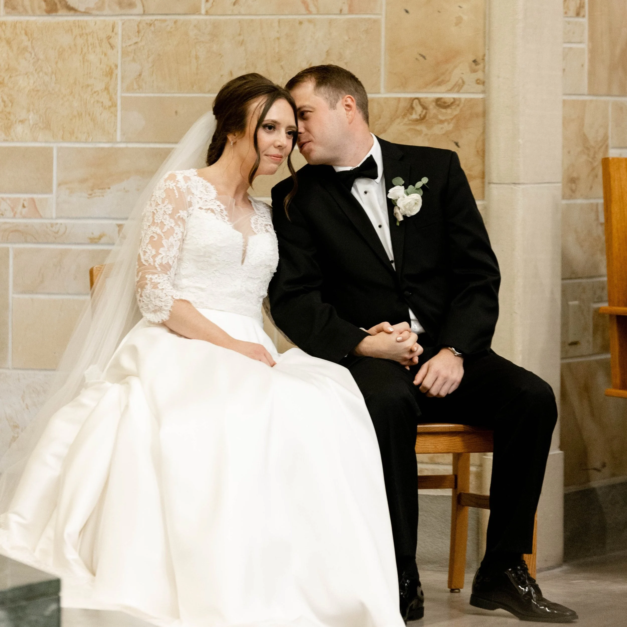                                                  Kelsey + Randy's Indianapolis Wedding