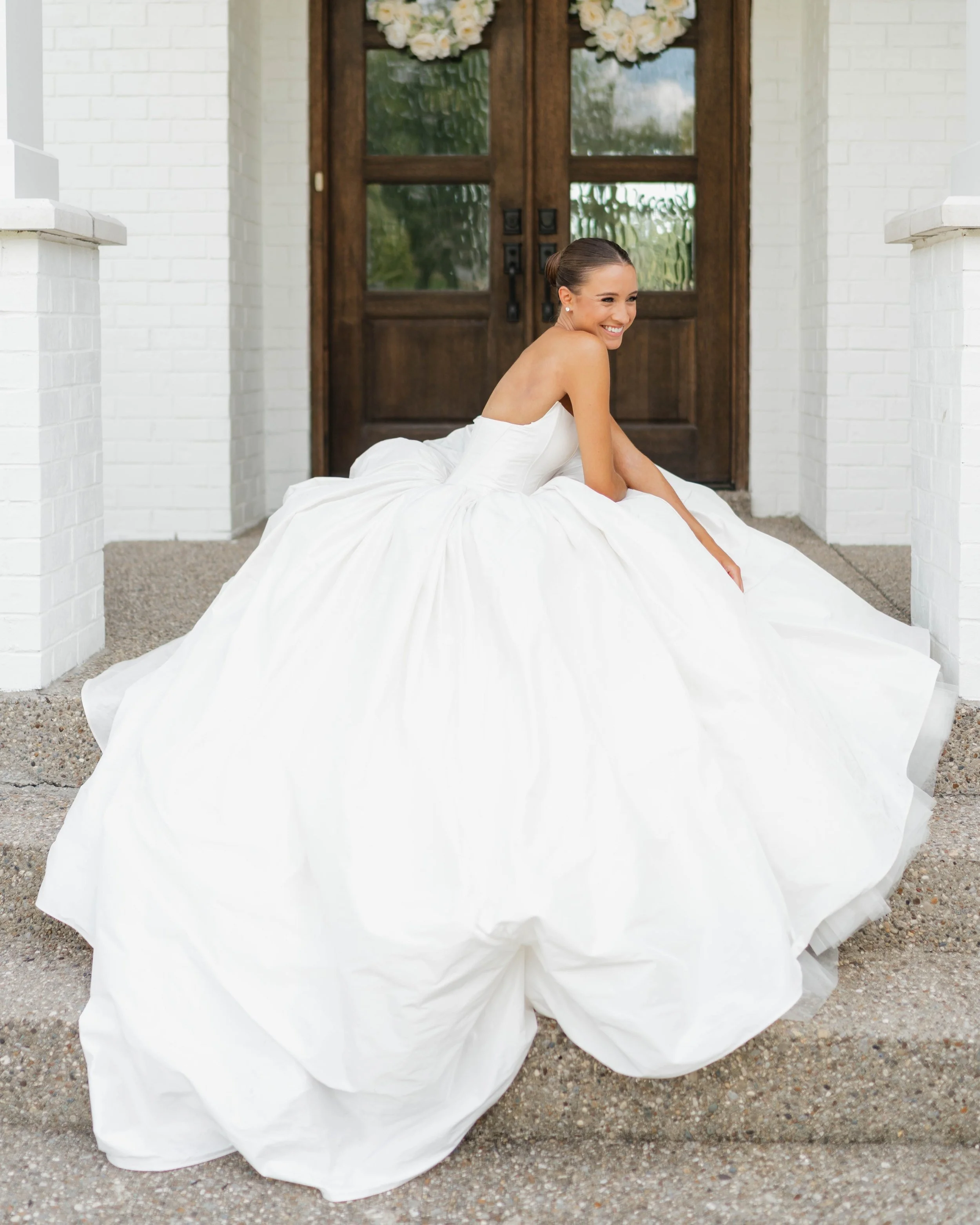 She is the moment. Hallie and George are featured in our current issue and we're still loving their wedding day! #mykentuckybride

Photography: @hayleypiazzaphotos 
Videography: Kayleigh Blakeman of State of Kay Films 
Venue: (Ceremony) St. Boniface 