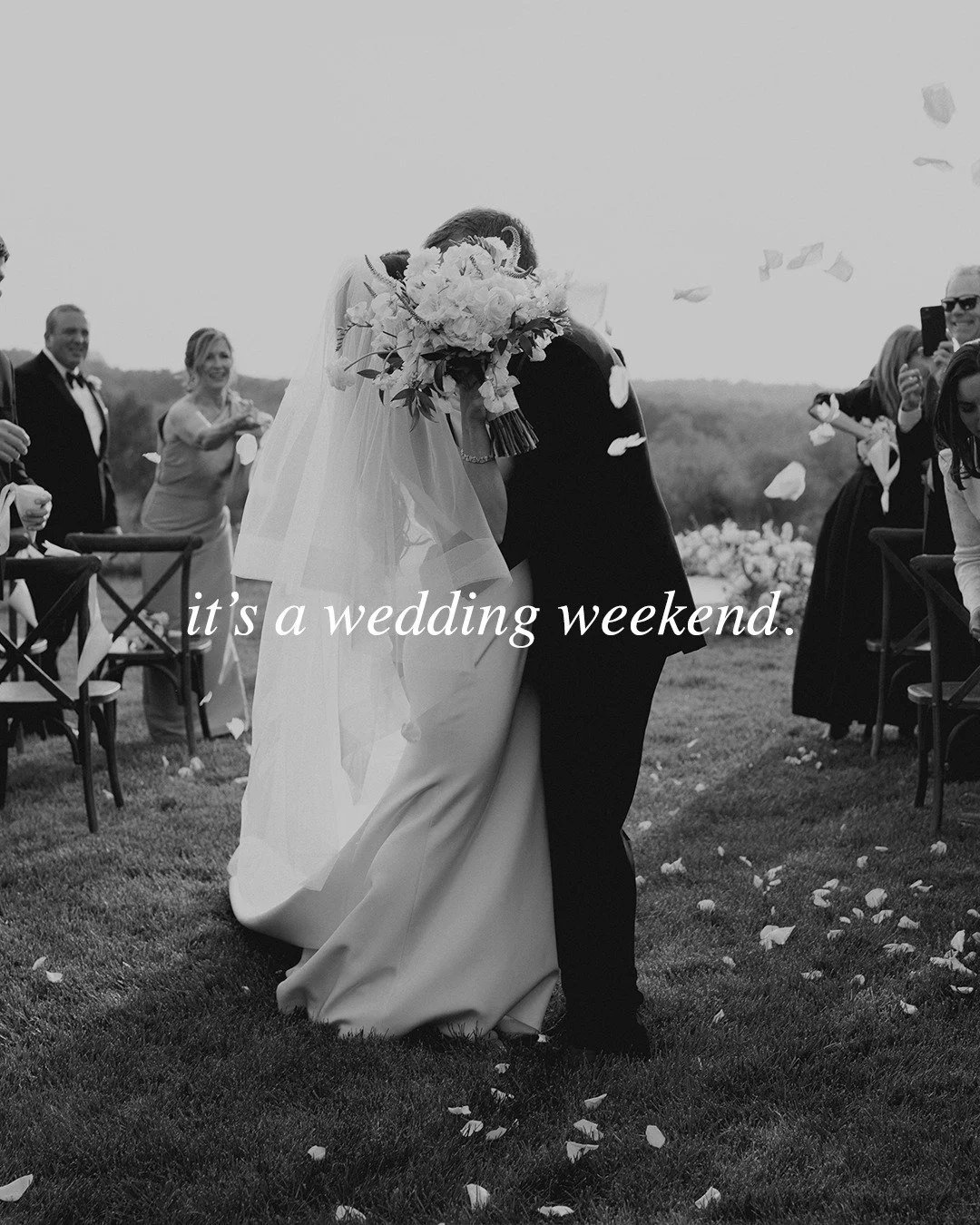 Wedding weekend fun. #mykentuckybride

📸: @tracyburchphotography