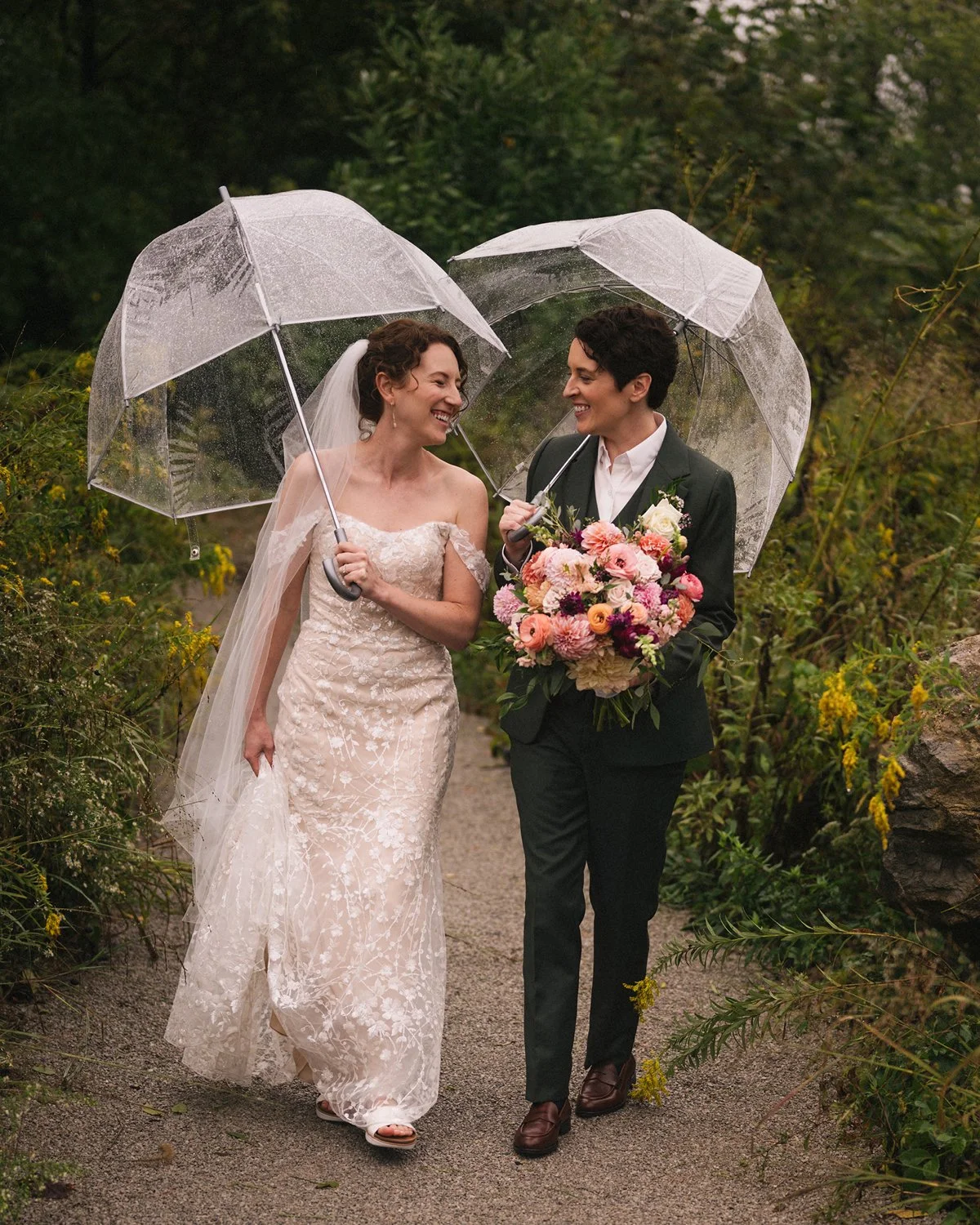 "If we had to choose one word to describe our wedding, it would be joy. From start to finish of our whirlwind of a day, every aspect was filled with love and laughter." - Katie + Ruth, Featured in Vol. 17.2. #mykentuckybride

Photography: @